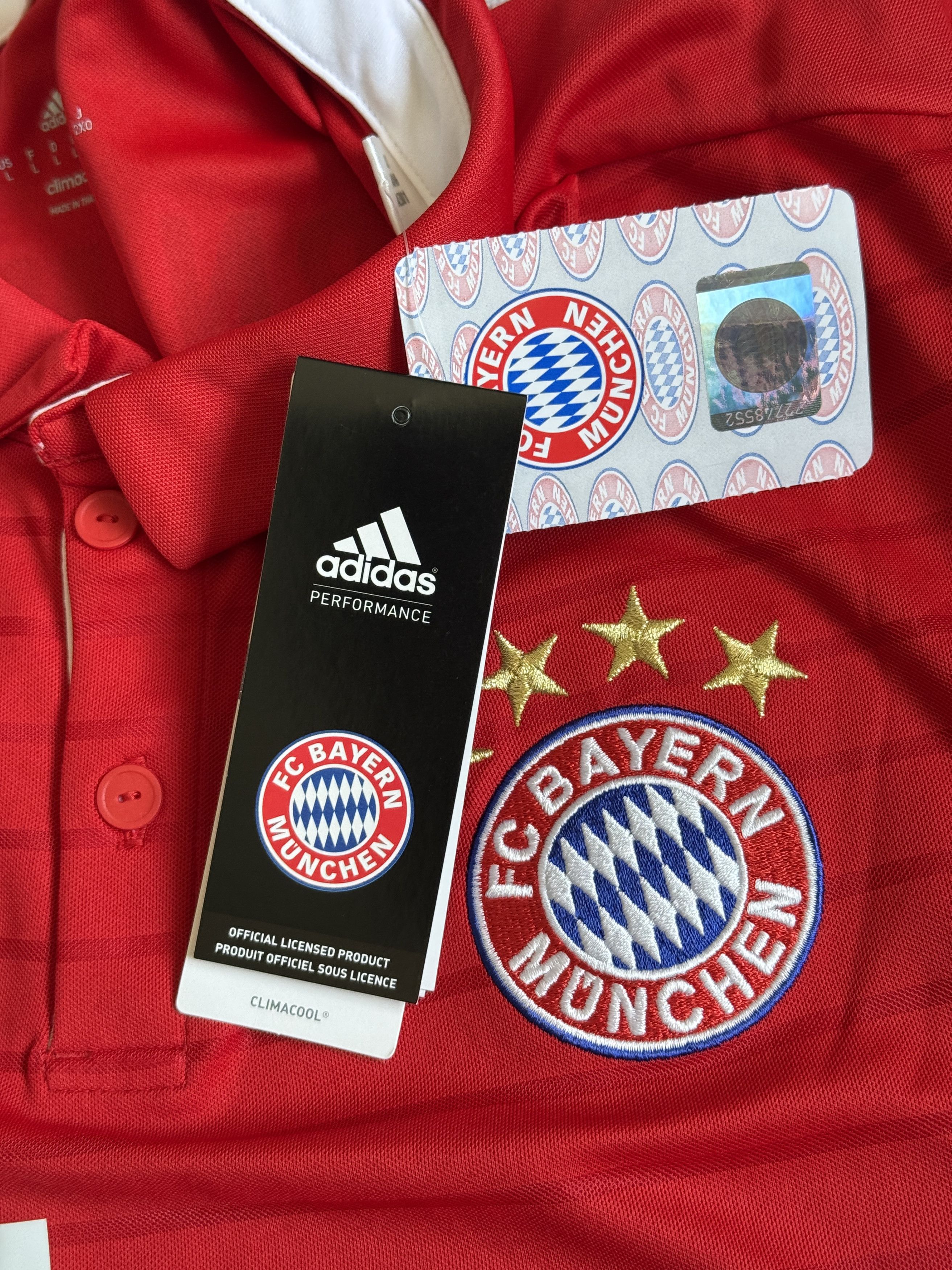 Adidas BAYERN MUNICH 2016 2017 SHIRT FOOTBALL SOCCER ADIDAS MENS L Size US L / EU 52-54 / 3 - 4 Thumbnail