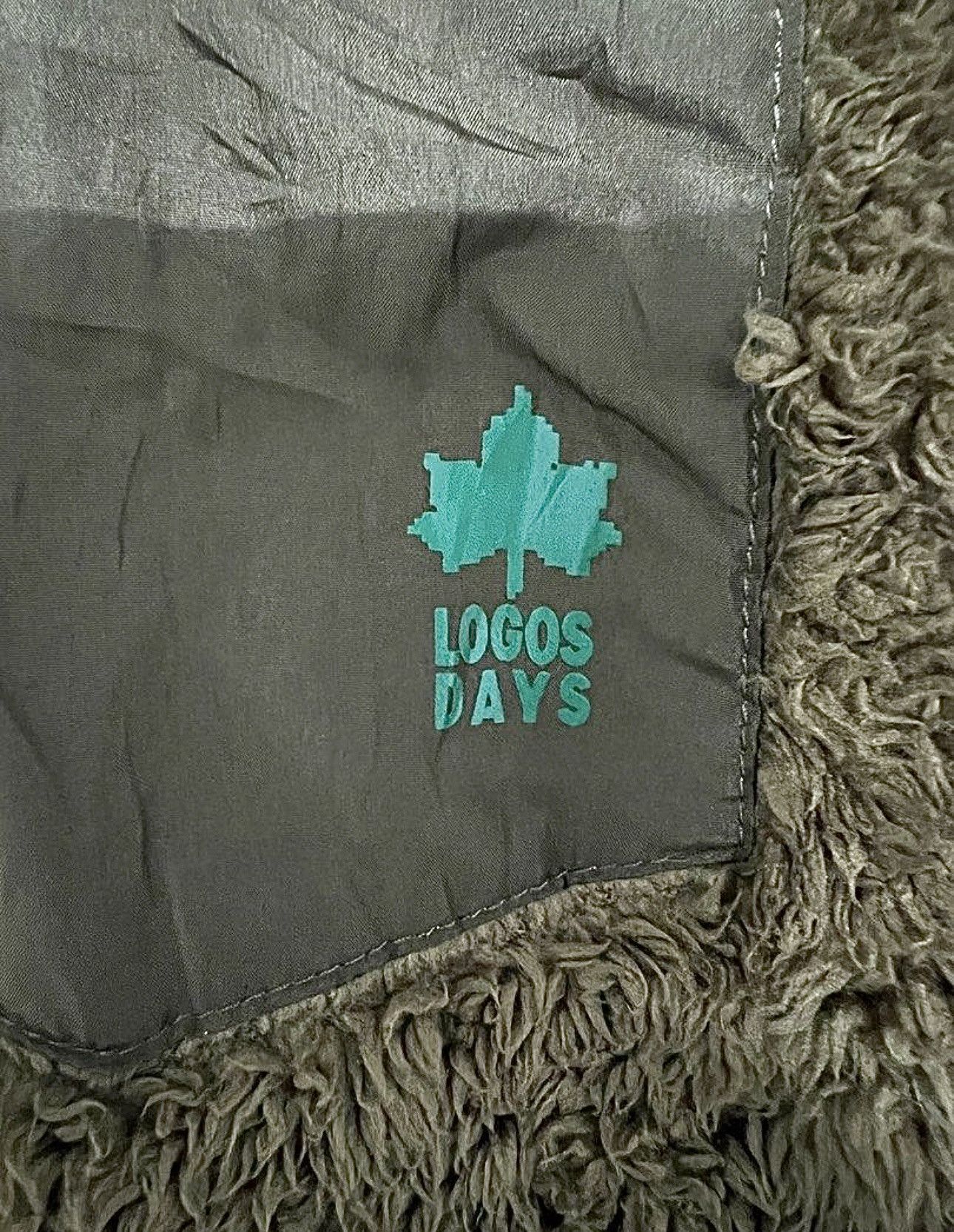 Vintage Logos Days Faux Bear Fur fleece