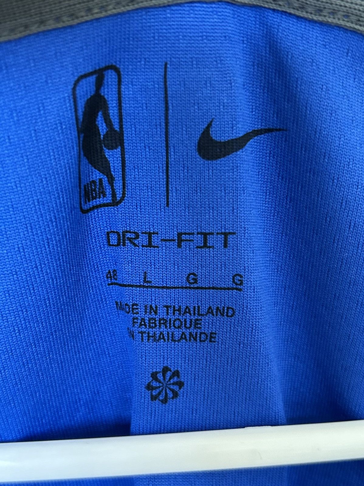 Nike Nike Dallas Mavericks Luka Doncic NBA Swingman Jersey! Size US L / EU 52-54 / 3 - 4 Thumbnail