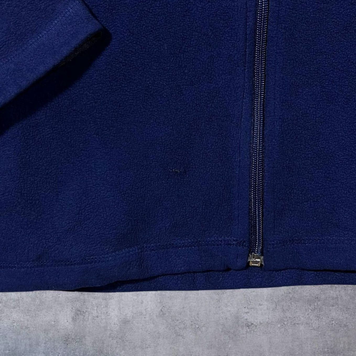 Reebok Reebok Navy Blue Mini Logo Fleece Zip Hoodie Women's UK14 Size XL / US 12-14 / IT 48-50 - 5 Thumbnail