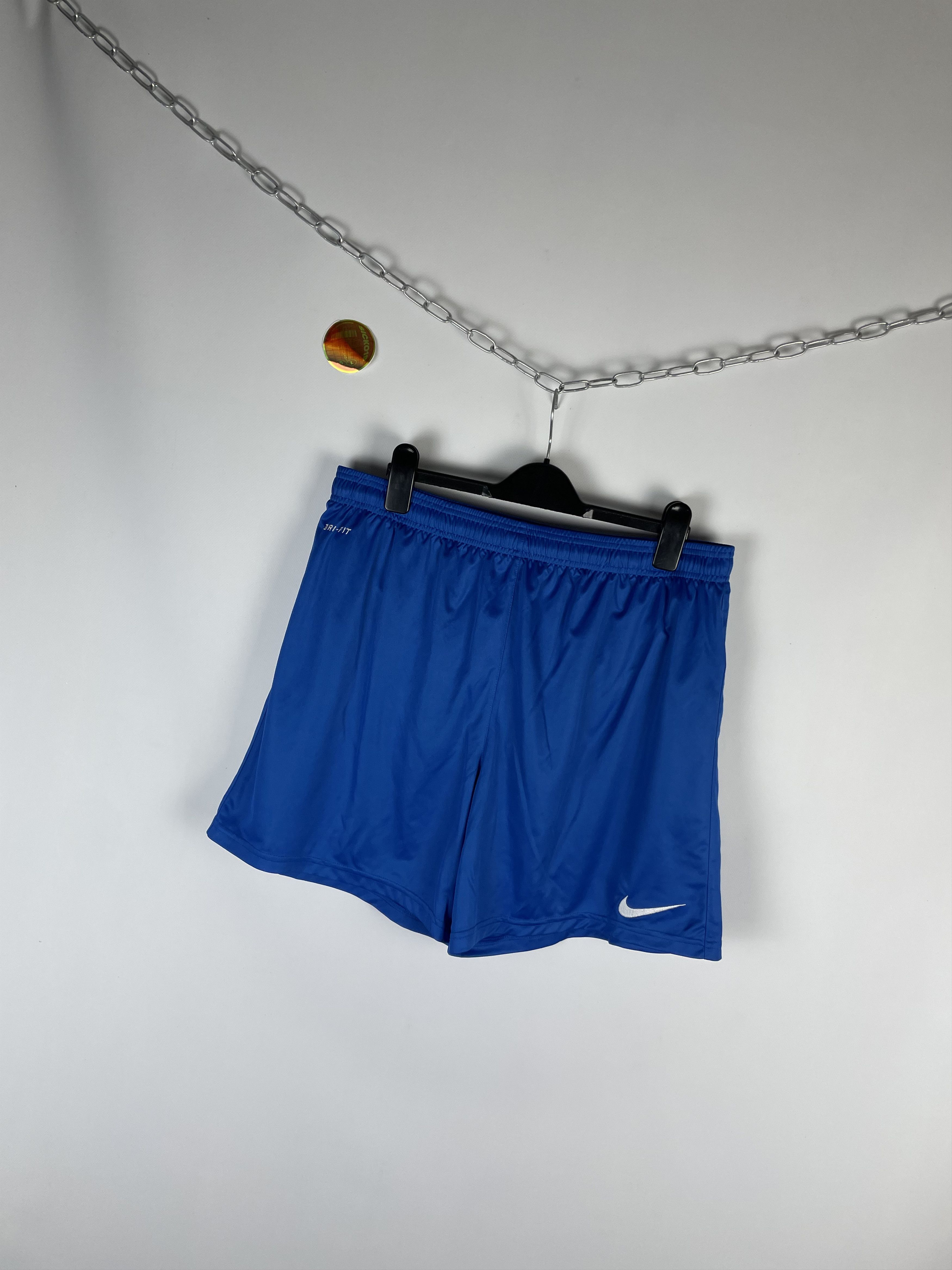 Nike Vintage Nike Shorts Y2k Size US 36 / EU 52 - 2 Thumbnail