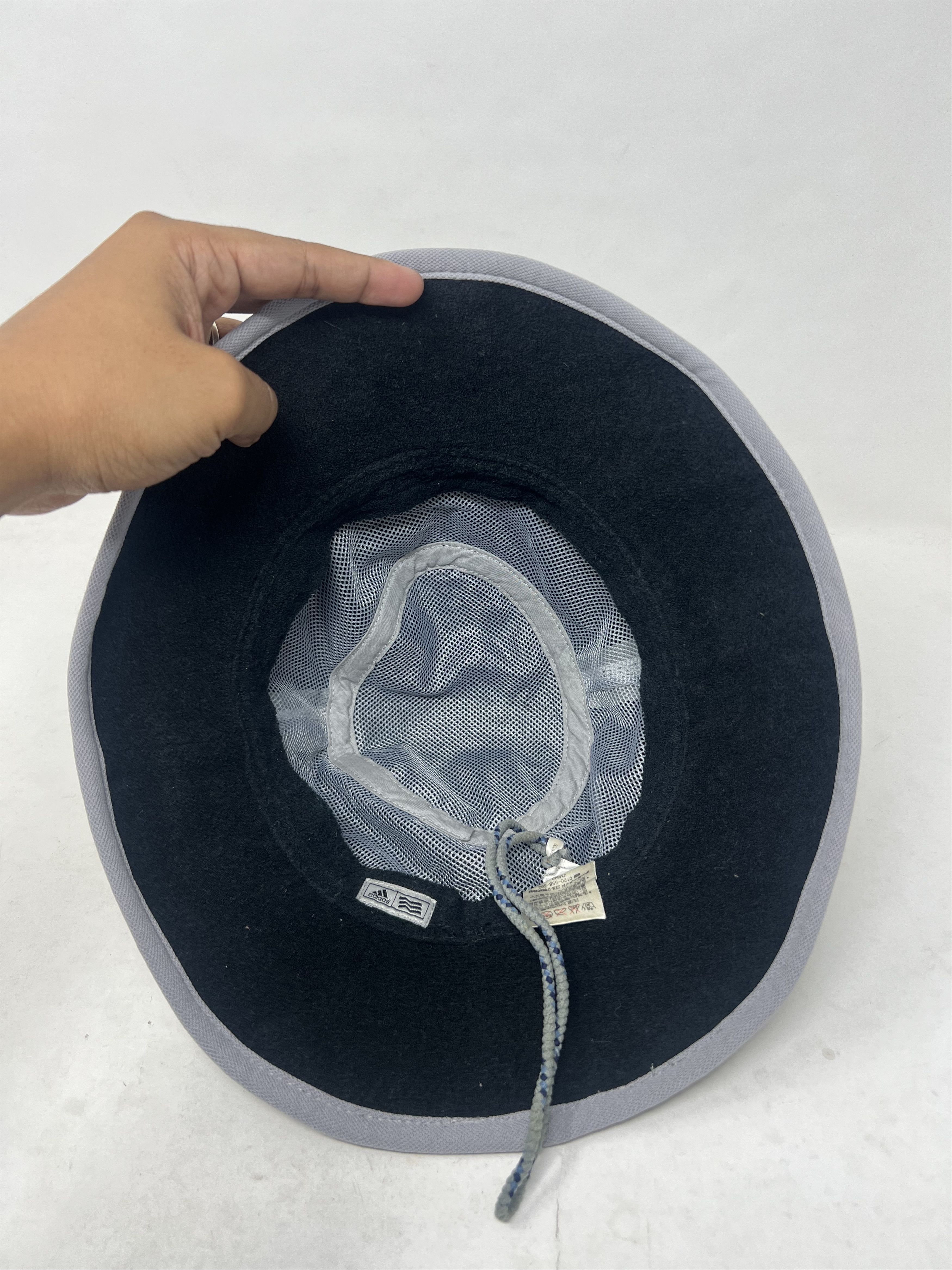 Adidas Adidas Fleece Black Bucket Hat Size ONE SIZE - 8 Thumbnail