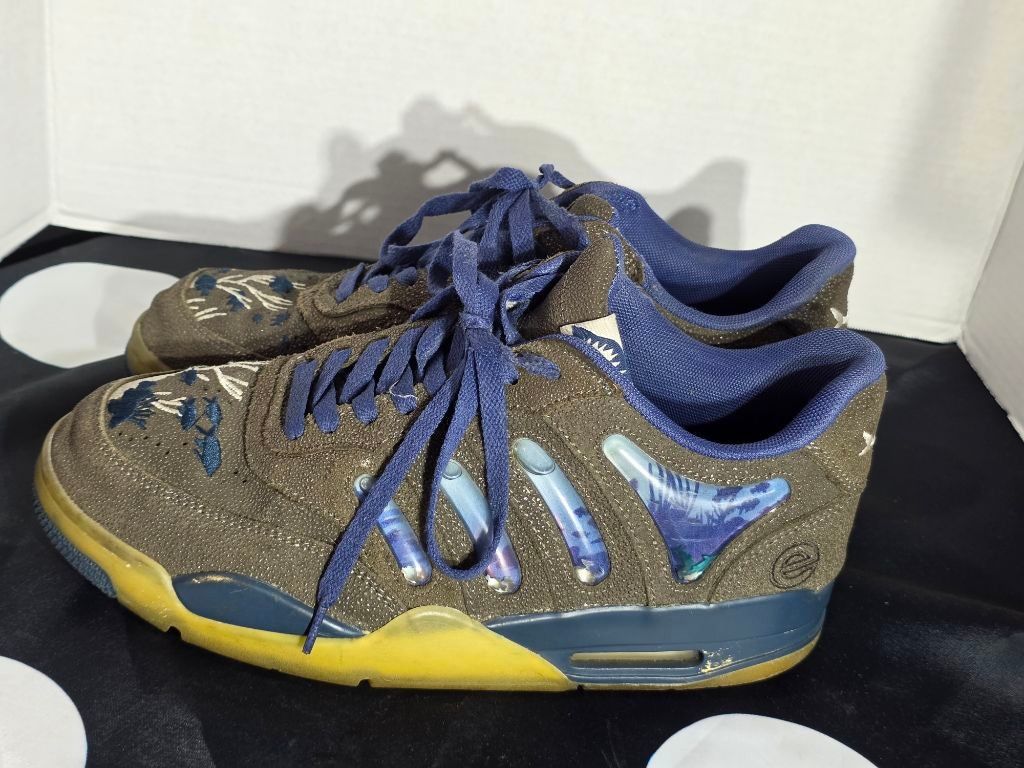 ESENES WORLDWIDE ESENES Worldwide Aquariums sneakers in a navy and brown colo Size US 9.5 / EU 42-43 - 2 Thumbnail