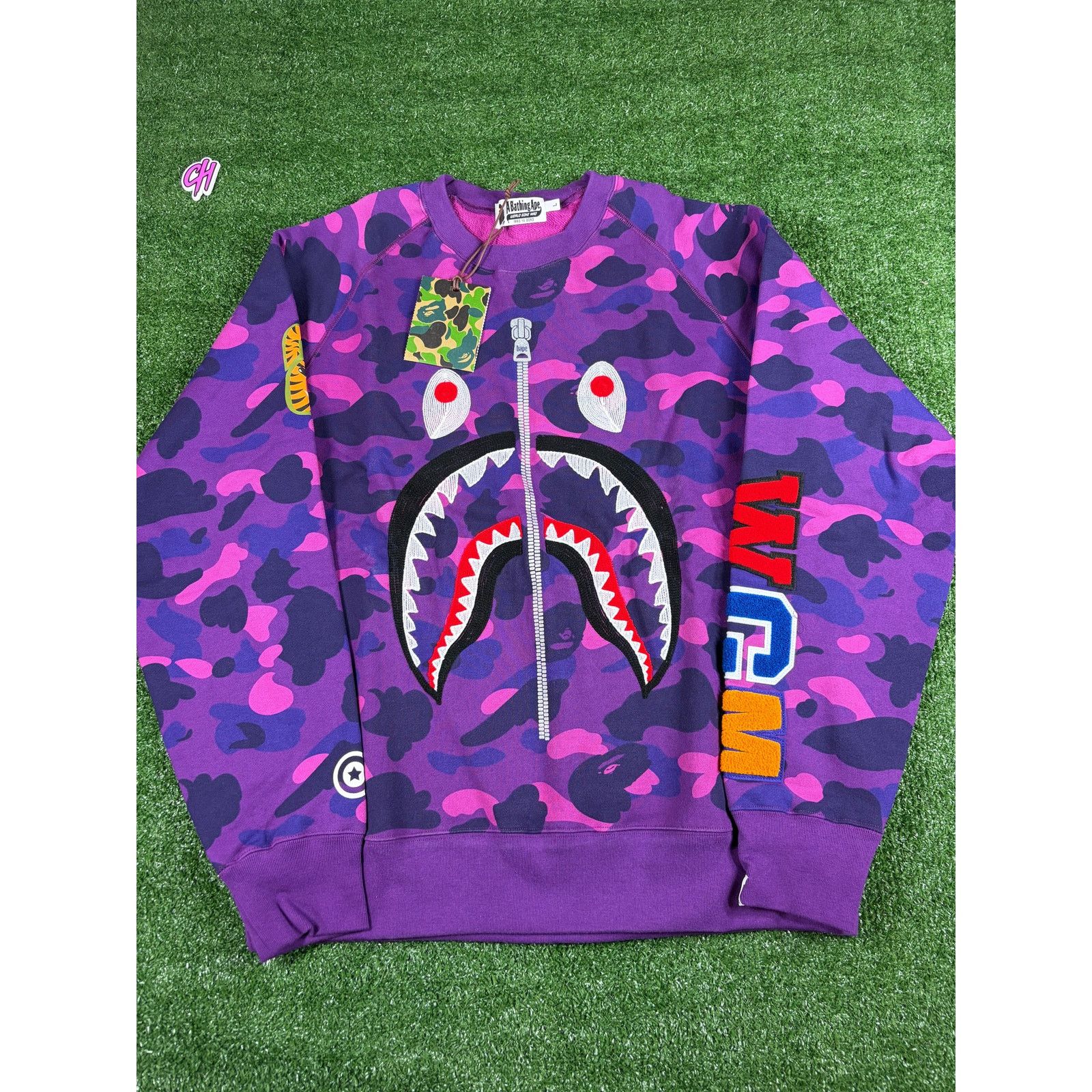 Bape BAPE Color Camo Embroidery Shark Purple Crewneck Large Size US L / EU 52-54 / 3 - 7 Thumbnail