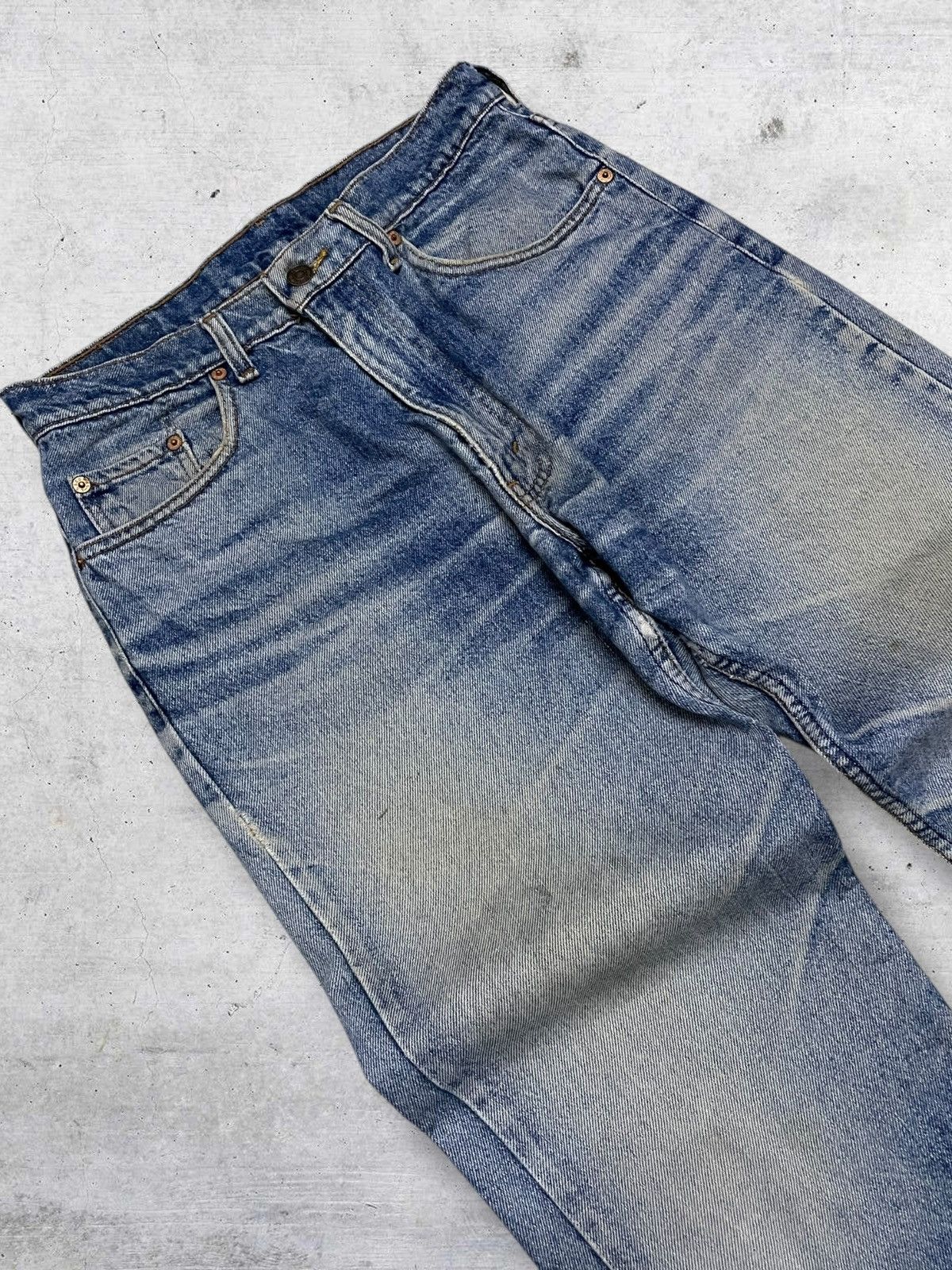 Levi's Vintage Clothing VINTAGE LEVIS 616 90S DESIGNER MUDWASH OG DISTRESSED DENIM Size US 29 - 7 Thumbnail
