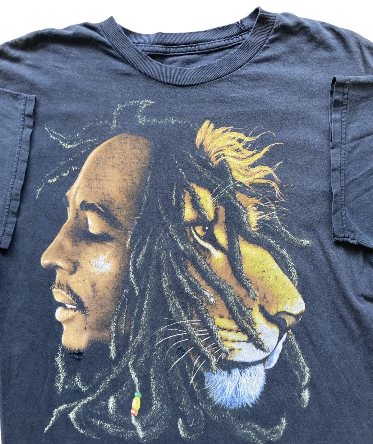 Band Tees Vintage Distressed Bob Marley Tee 90s Y2K T Shirt Band Zion Size US L / EU 52-54 / 3 - 4 Thumbnail