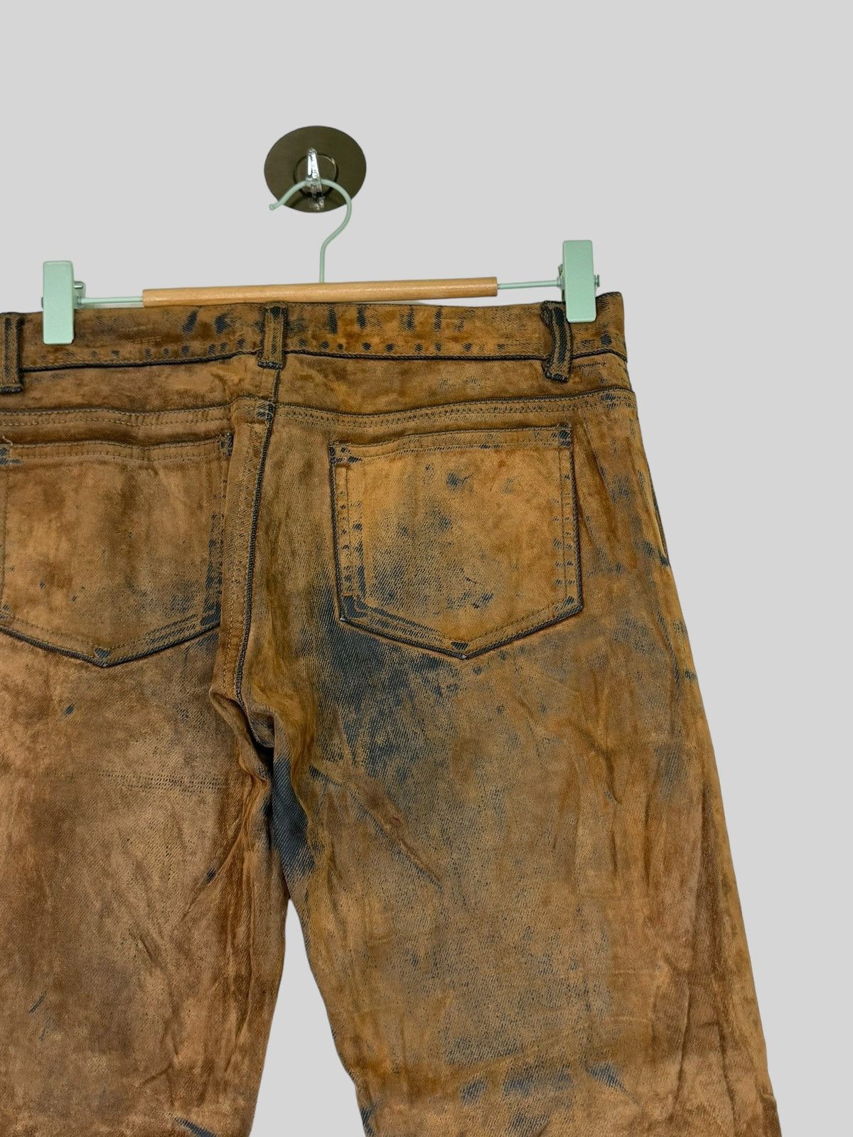 Tornado Mart VINTAGE E.BLUE RAINBOW CLAW MARKS BROWN DISTRESSED JEAN Size US 29 - 12 Thumbnail
