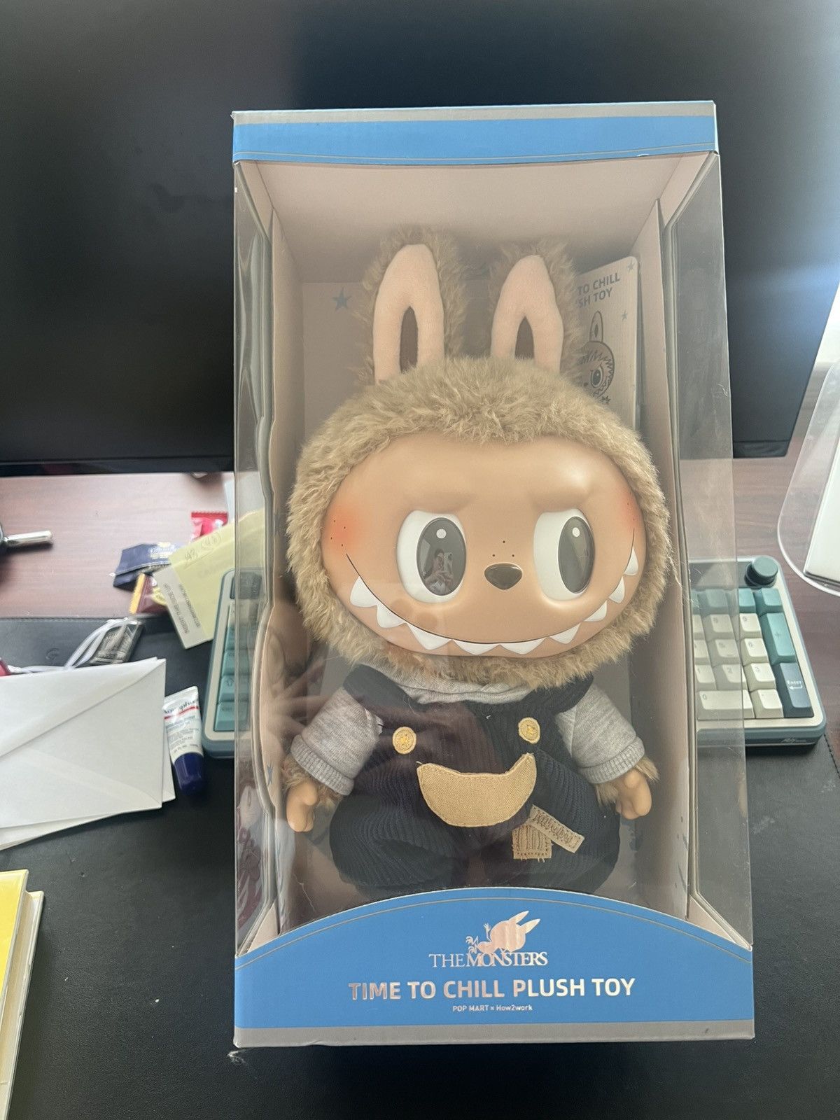 Medicom Toy × POP MART Medicom x PopMart: Labubu Time To Chill Plush Toy Size ONE SIZE - 1 Thumbnail