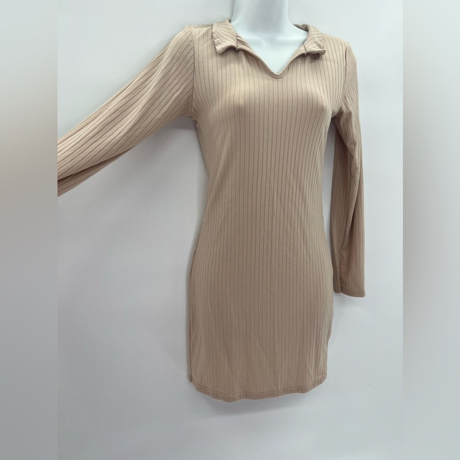 Boohoo Boohoo Camel Ribbed Collar Detail Long Sleeve Bodycon Size M / US 6-8 / IT 42-44 - 4 Thumbnail