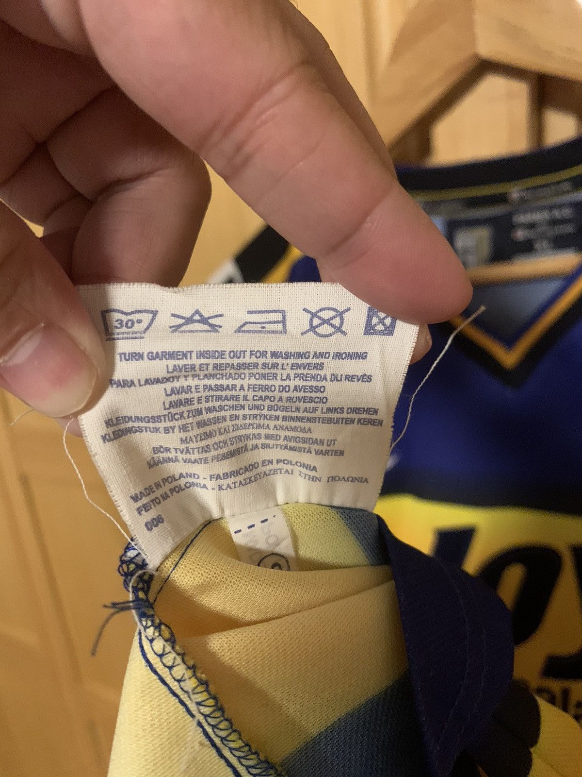 Champion × Vintage Vintage ParmaAC 2001/2002 Homekit Nakata Joy Parmalat Size US XL / EU 56 / 4 - 13 Thumbnail
