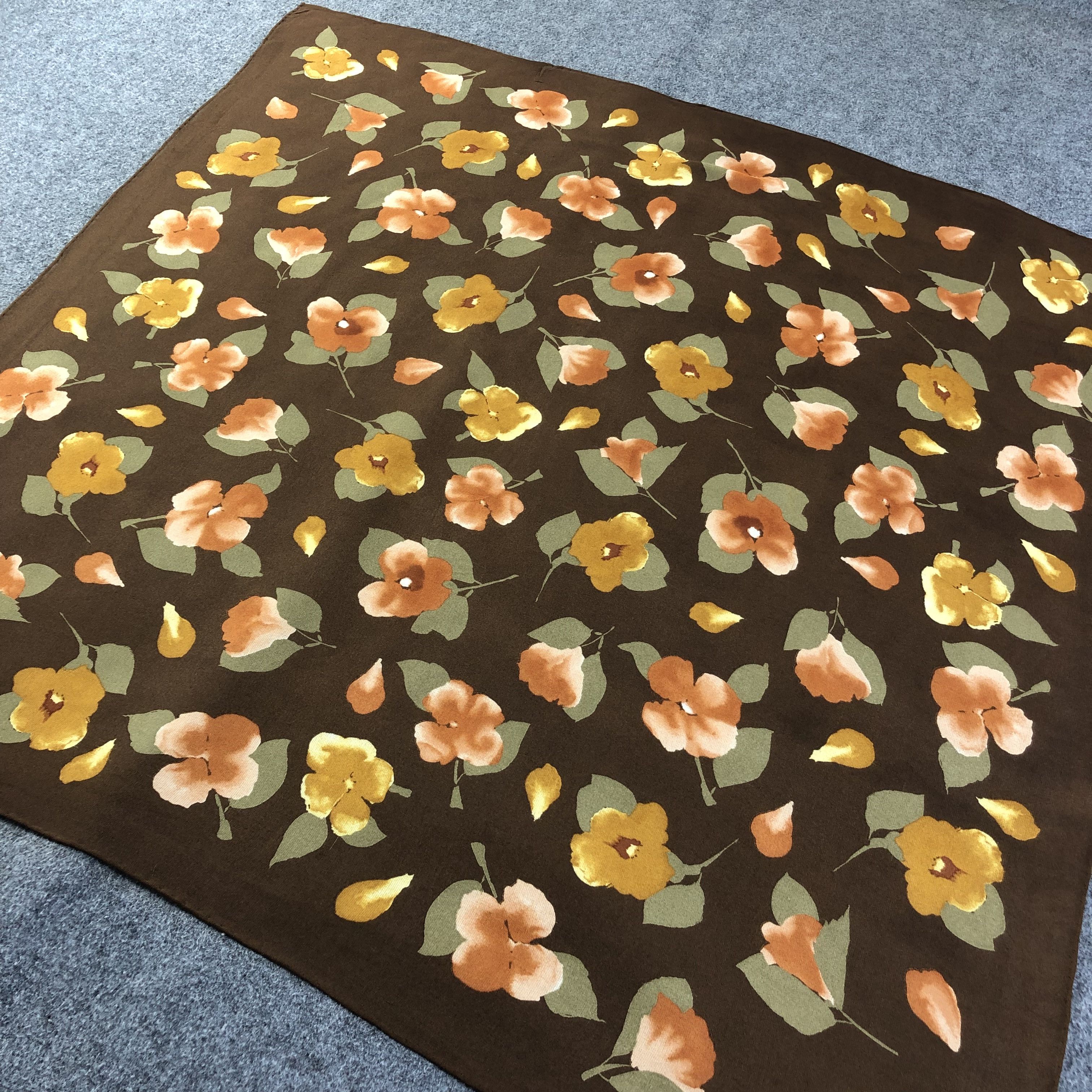 Vintage Vintage Mila Schon Floral Hand Rolled Silk Scarf M695 Size ONE SIZE - 2 Thumbnail