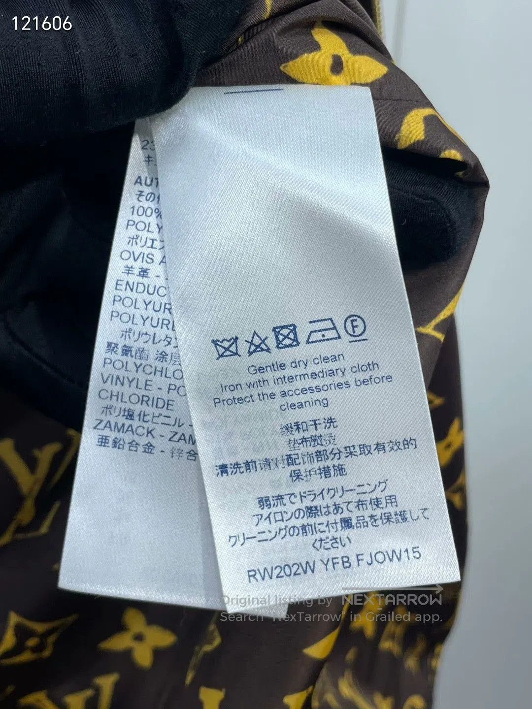 Louis Vuitton LV Classic Monogram Print Jacket. Size XXS / US 00 / IT 34 - 8 Thumbnail