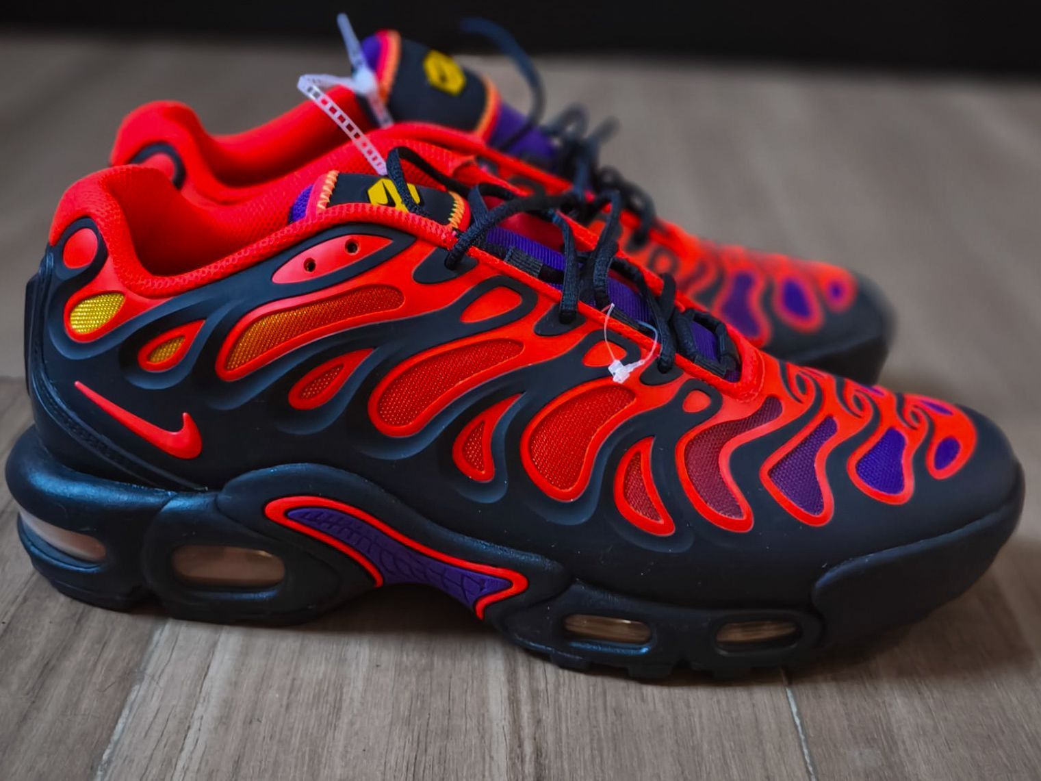 Nike Nike Air Max Plus Drift All Day Size US 10 / EU 43 - 1 Thumbnail