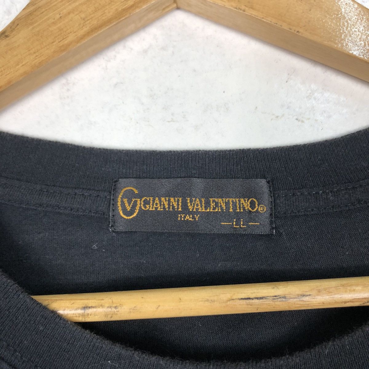 Gianni Valentino × Japanese Brand × Valentino Vintage Gianni Valentino Designer T-shirt Medium #A2 Size US M / EU 48-50 / 2 - 10 Thumbnail
