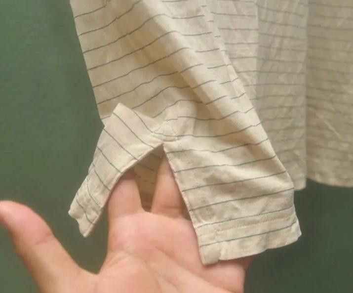 Hermes Vintage Hermes Made In Italy Short Sleeve Cream Colour Size US M / EU 48-50 / 2 - 6 Thumbnail