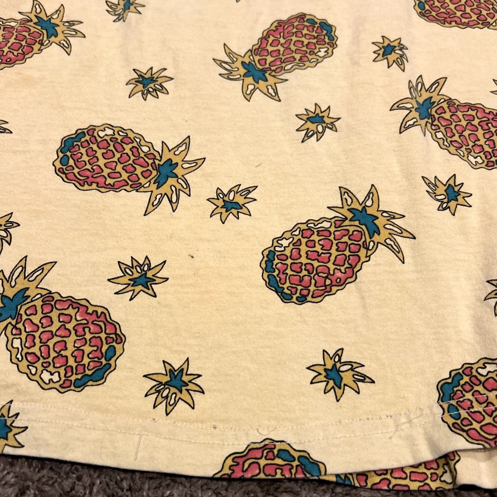 Vintage 1990s CC Tees - directly relates to the item Size 28" / US 6 / IT 42 - 5 Thumbnail