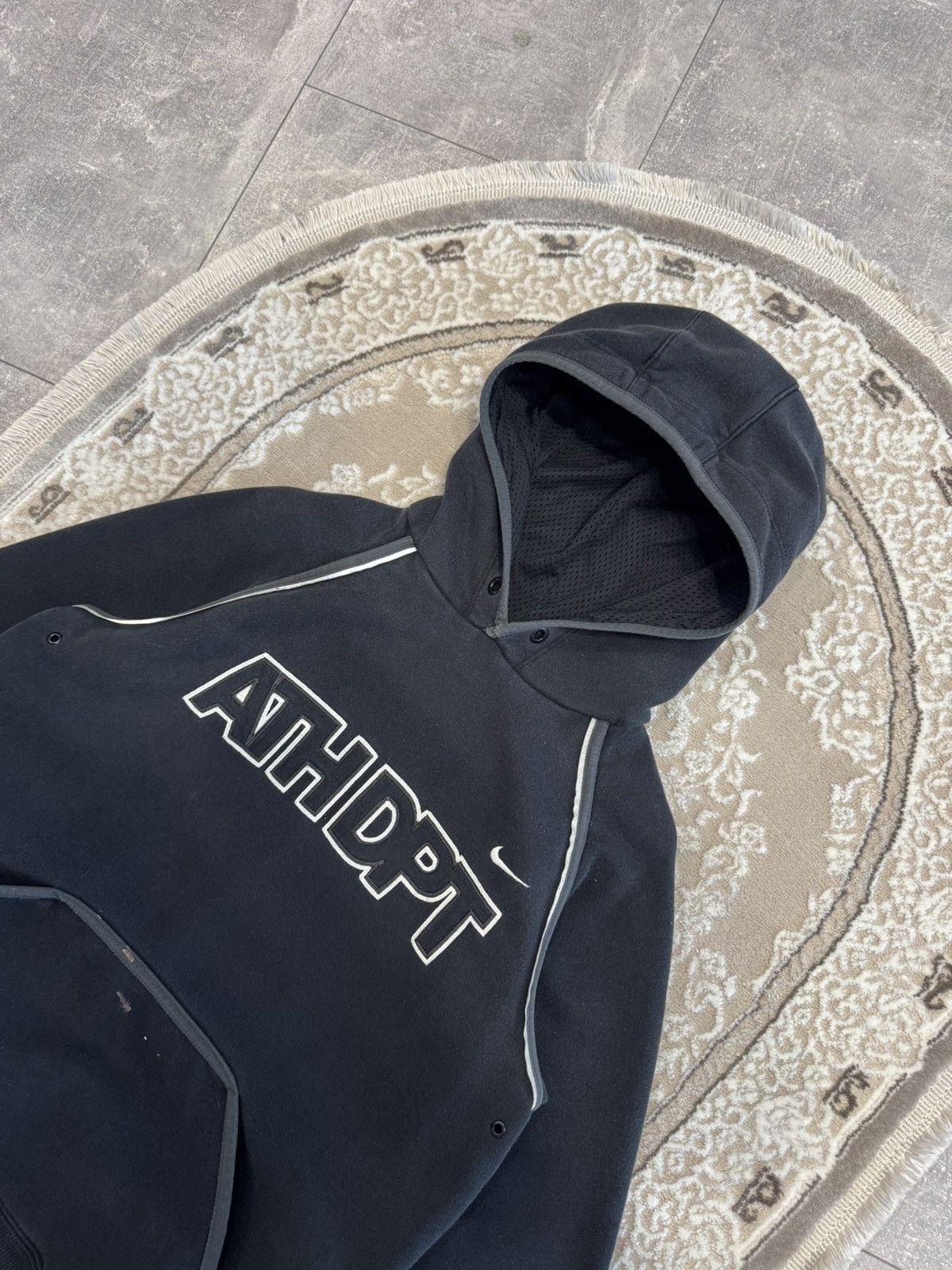 Nike Nike vintage hoodie grey athdpt 72 Oregon USA y2k 90s Size US S / EU 44-46 / 1 - 6 Thumbnail