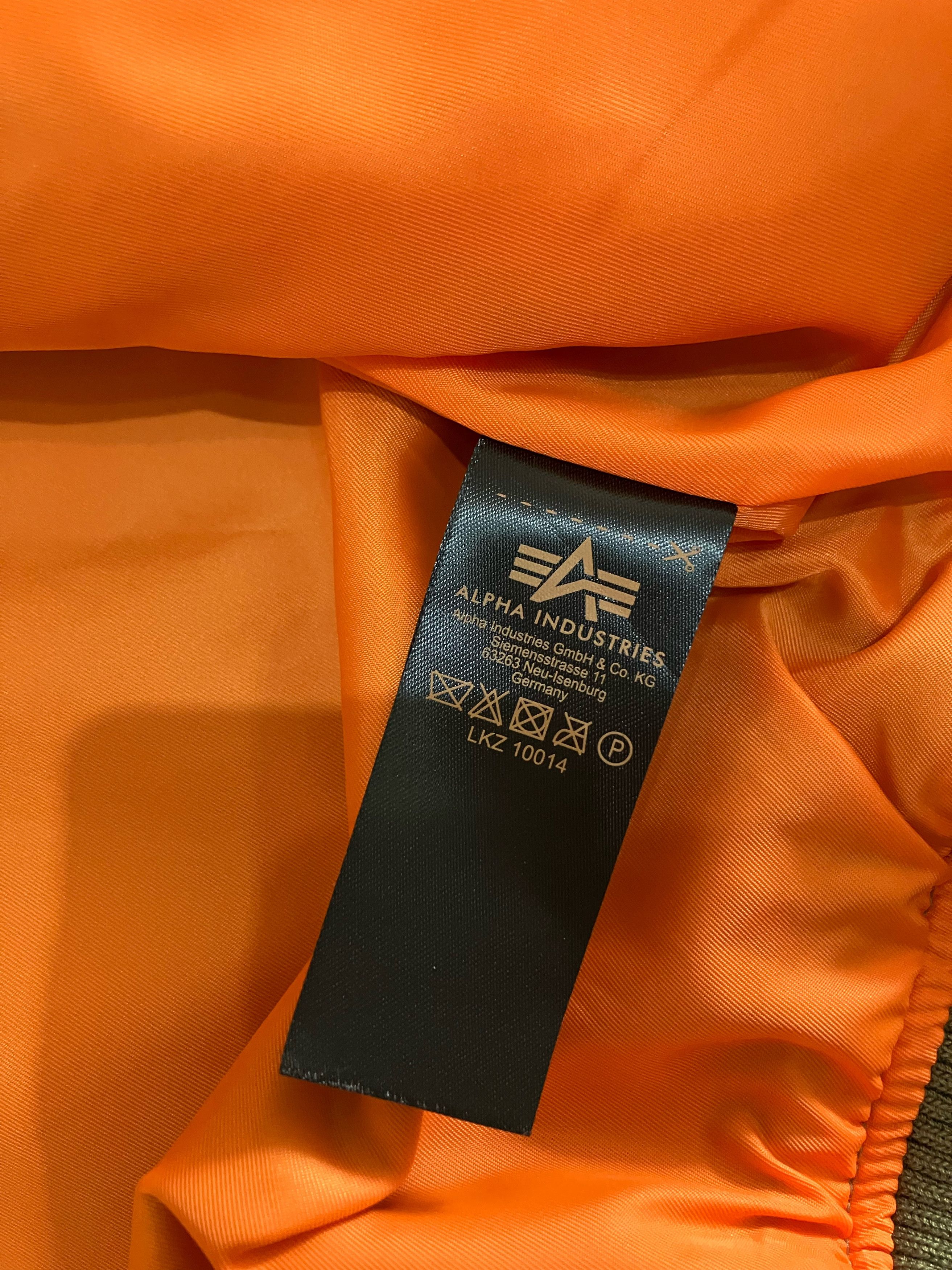 Alpha Industries Alpha Industries MA-1 TT Size US S / EU 44-46 / 1 - 6 Thumbnail