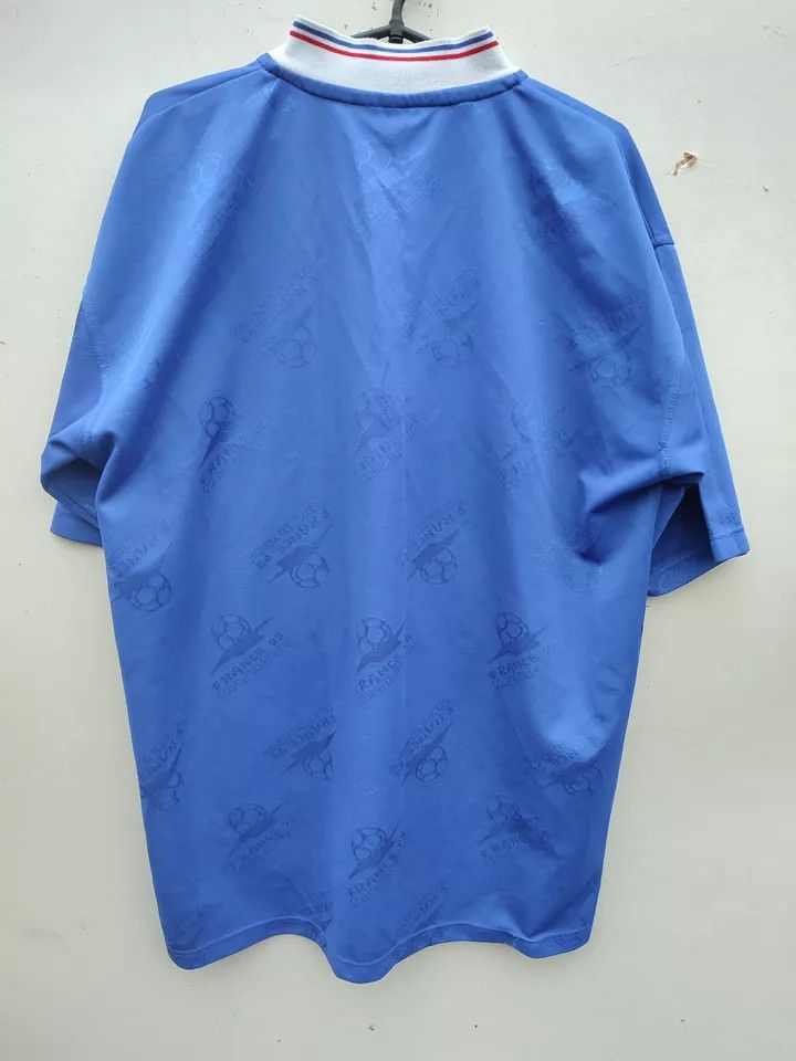Vintage FRANCE 98 OFFICIAL LICENCED BLUE FOOTBALL SHIRT COUPE DU Size US XL / EU 56 / 4 - 6 Thumbnail