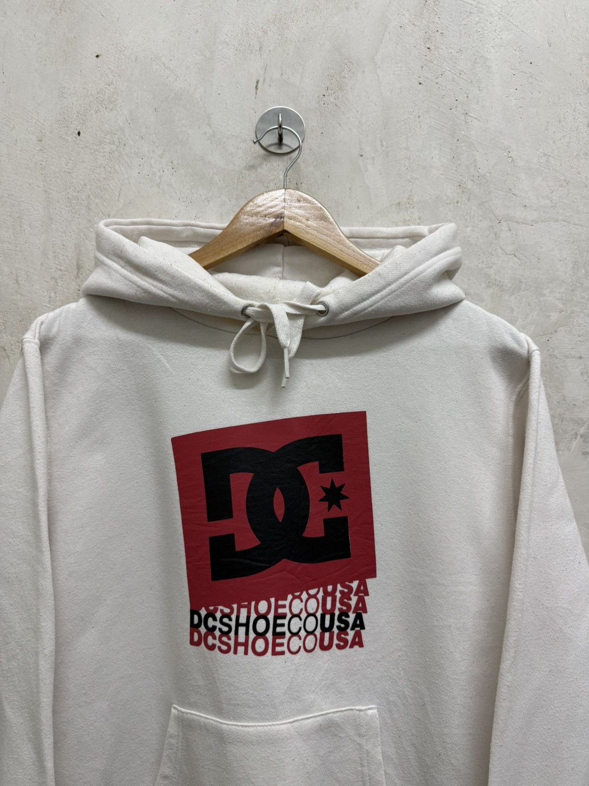 DC 2000s DC Shoes Skateboard y2k Hoodie Size US M / EU 48-50 / 2 - 2 Thumbnail