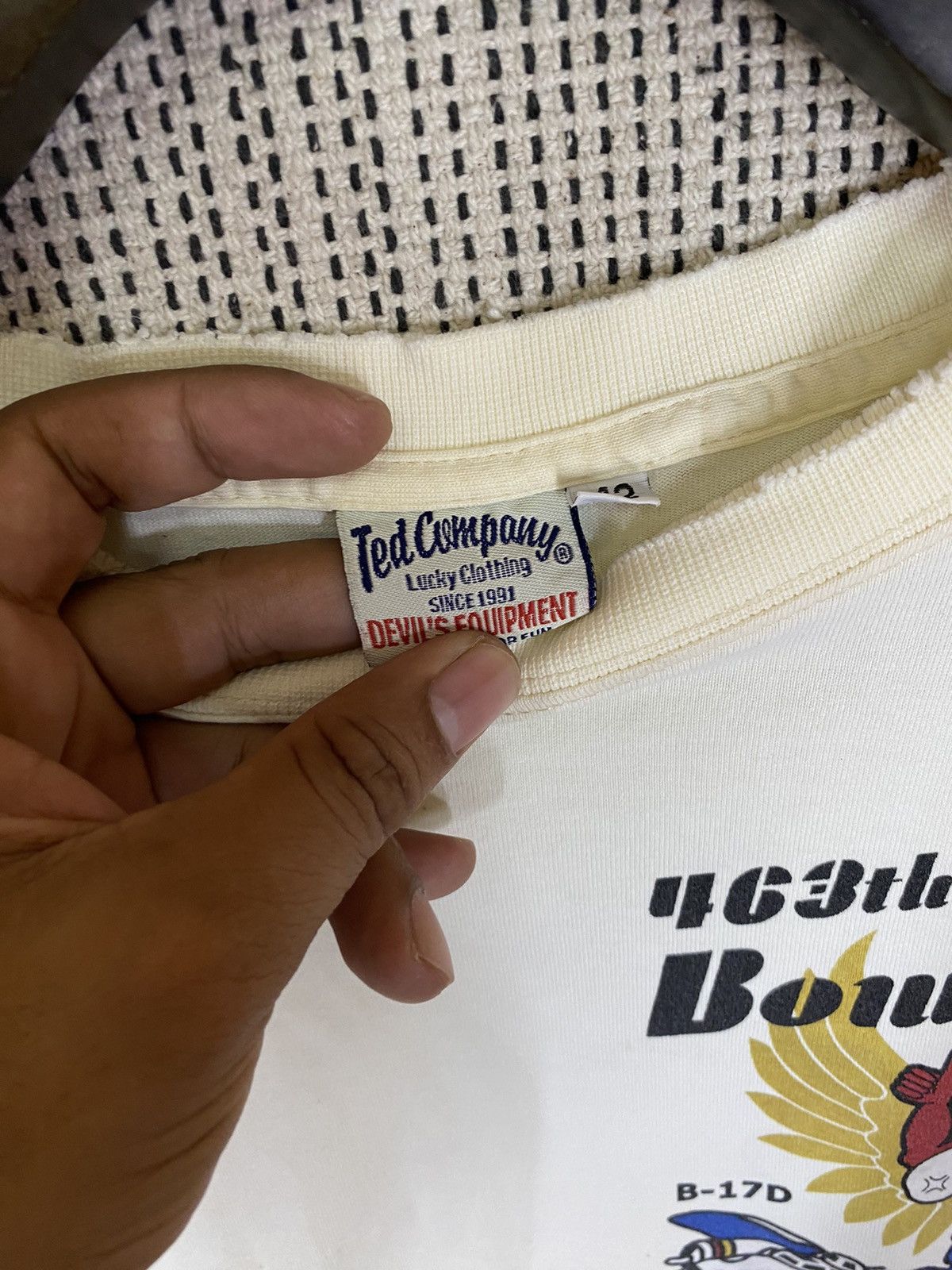 Buzz Rickson's × Tedman × Toyo Enterprises ‼️TEDMAN 463th BOMB GROUP TSHIRT DISTRESSED BY TOYO ENTERPRIS Size US L / EU 52-54 / 3 - 5 Thumbnail