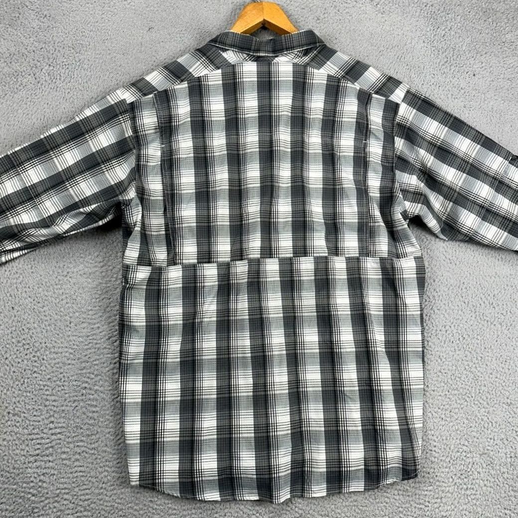 Logo 7 Columbia Button Up Shirt Adult XL Grey White Plaid Vented Flap Pockets Logo Mens Size US XL / EU 56 / 4 - 3 Thumbnail