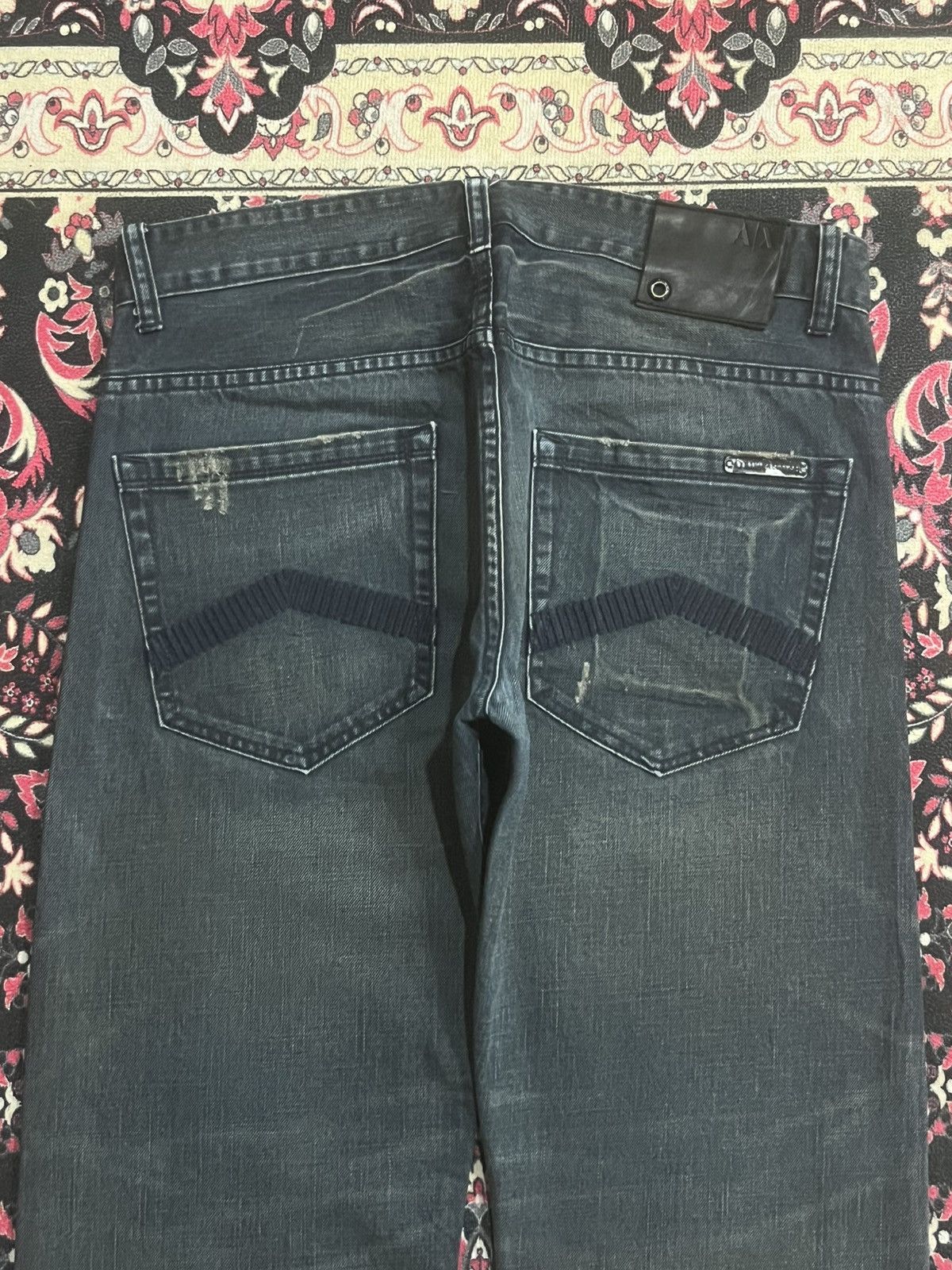 Armani Armani Exchange Dark Whisker Washed Straight Leg Jeans Size US 31 - 8 Thumbnail