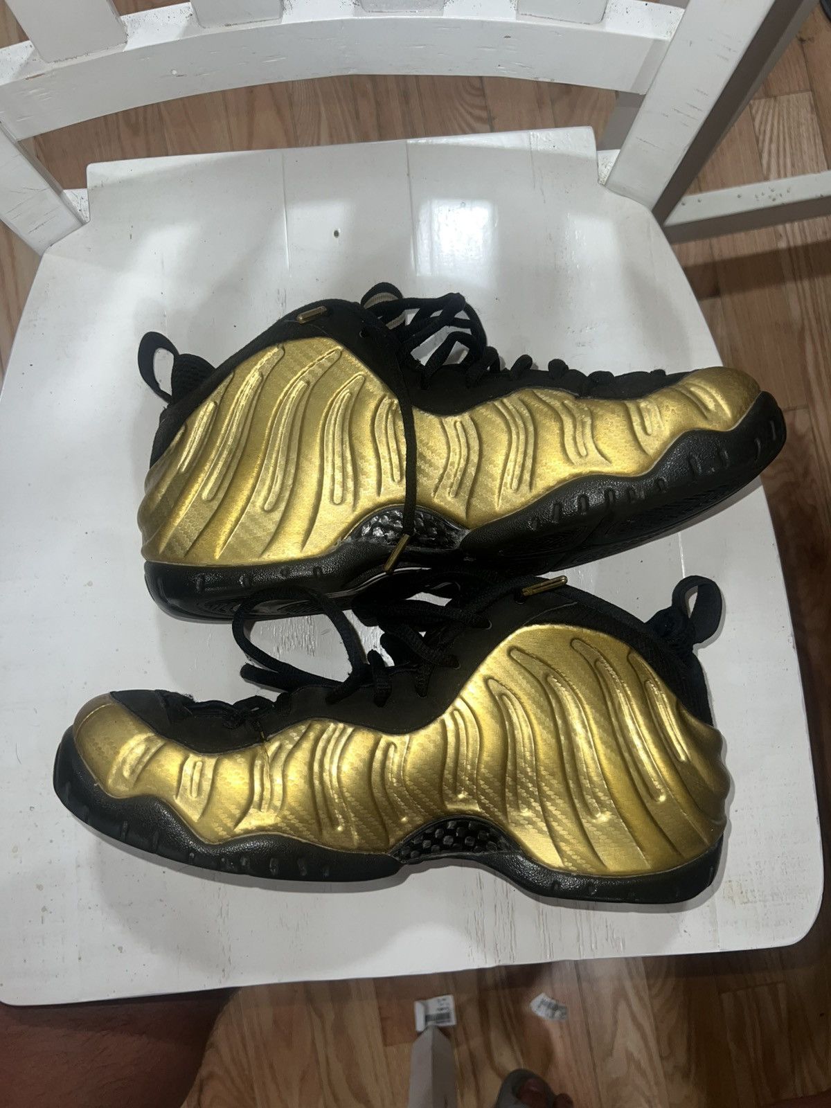 Nike Nike Air Foamposites Pro “Metallic Gold” Size US 11.5 / EU 44-45 - 2 Thumbnail
