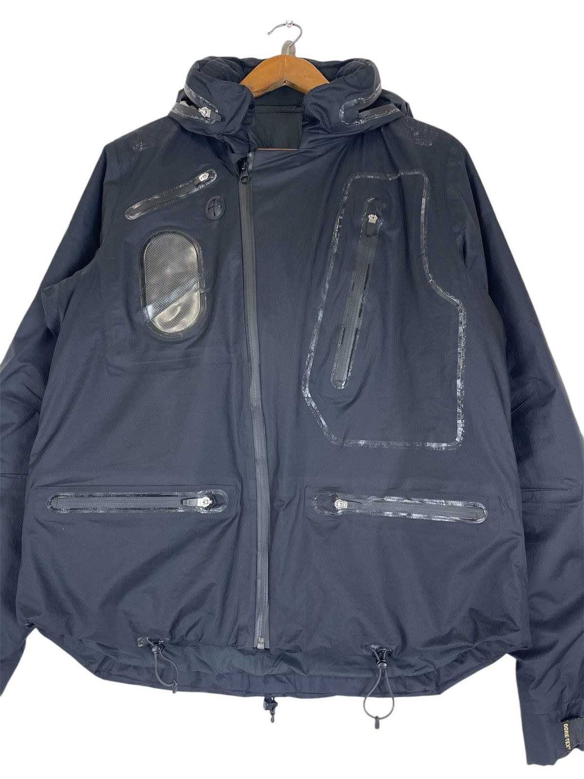Jun Takahashi × Undercover × Vintage UNDERCOVER PADDED GORE-TEX JACKET Size US M / EU 48-50 / 2 - 8 Thumbnail
