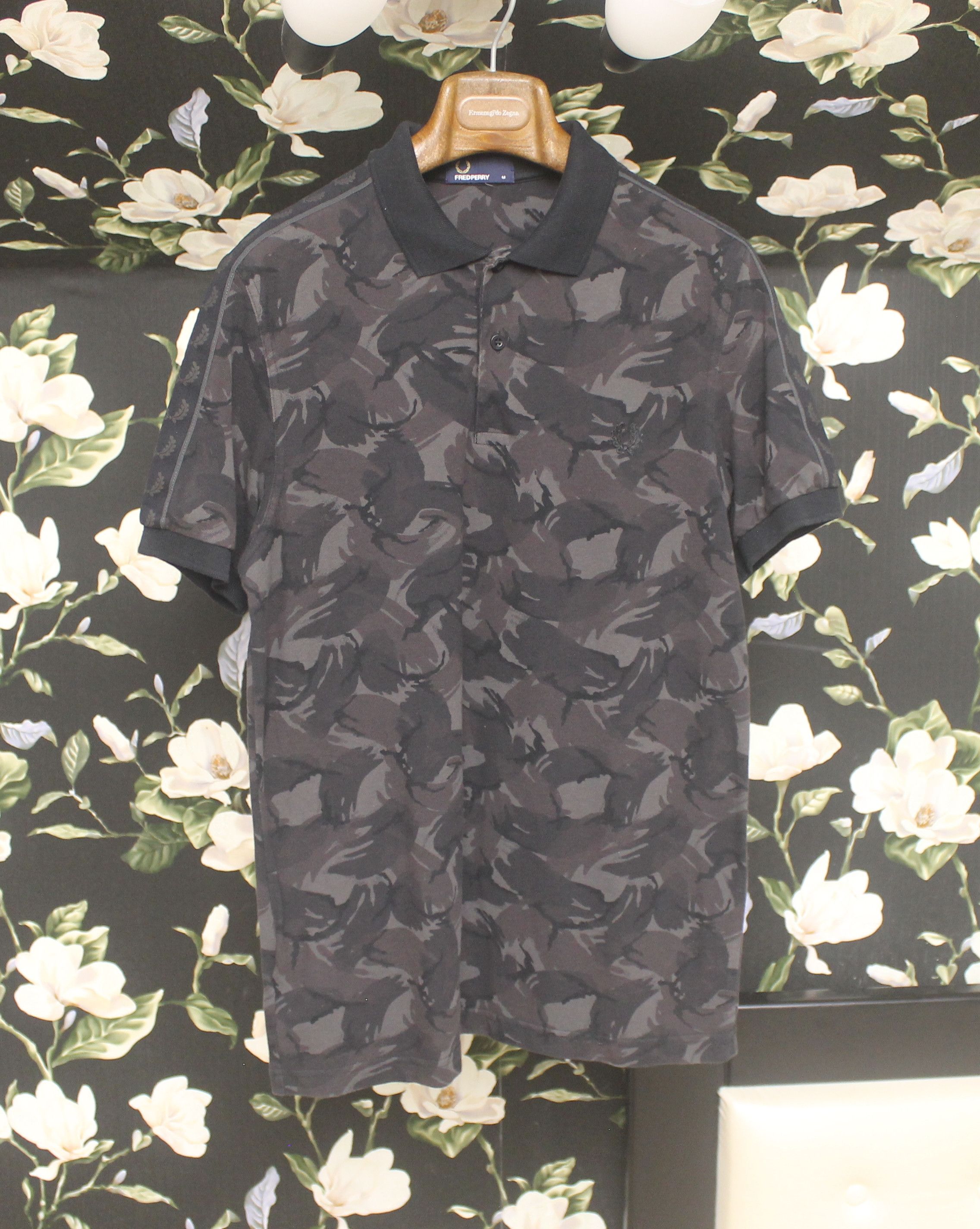 Fred Perry Fred Perry Tonal Camo Print Pique Polo Size US M / EU 48-50 / 2 - 1 Thumbnail
