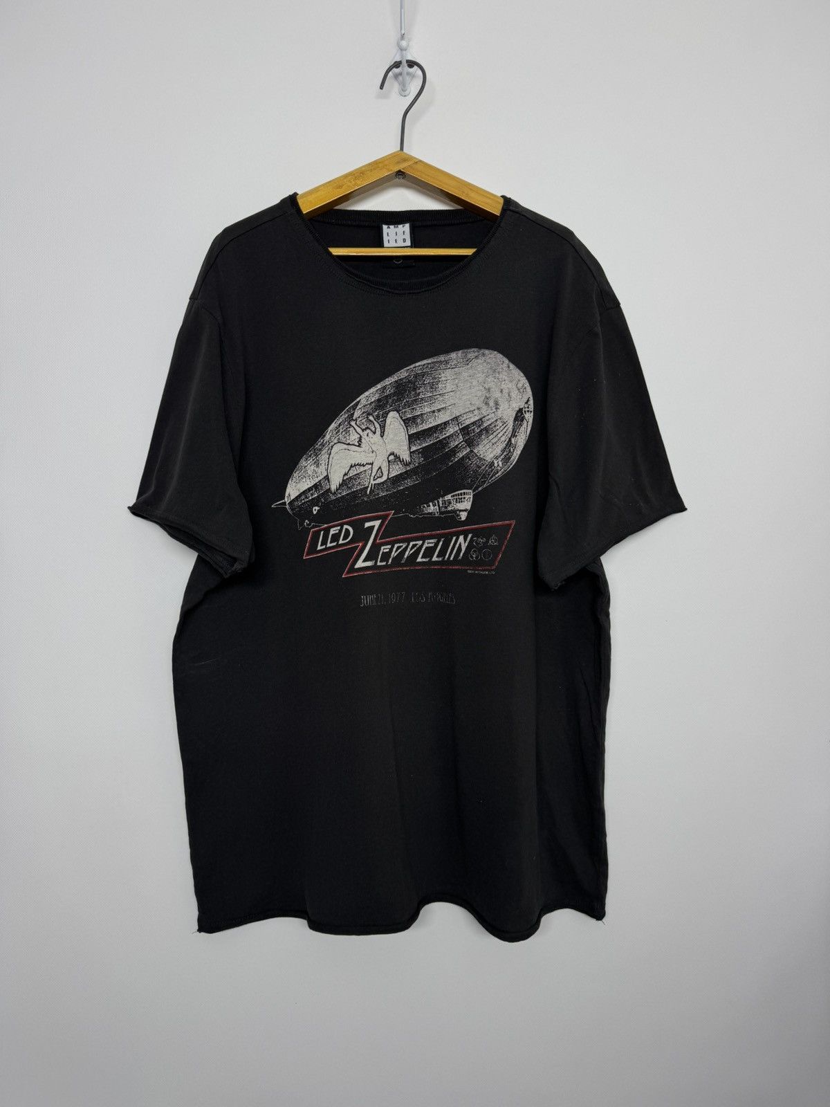 Amplified Led Zeppelin June 21, 1977 Los Angeles Shirt US Tour 2011 Size US XXL / EU 58 / 5 - 1 Thumbnail