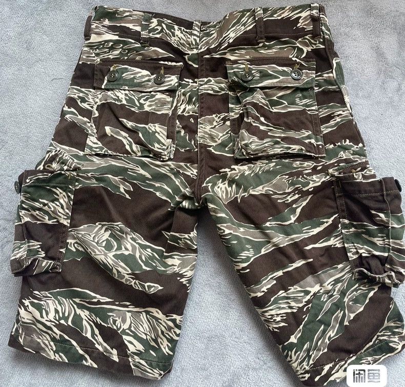 The Real McCoy's The Real Mccoys Size STiger Camouflage Short Pants with Han Size US 38 / EU 54 - 1 Thumbnail