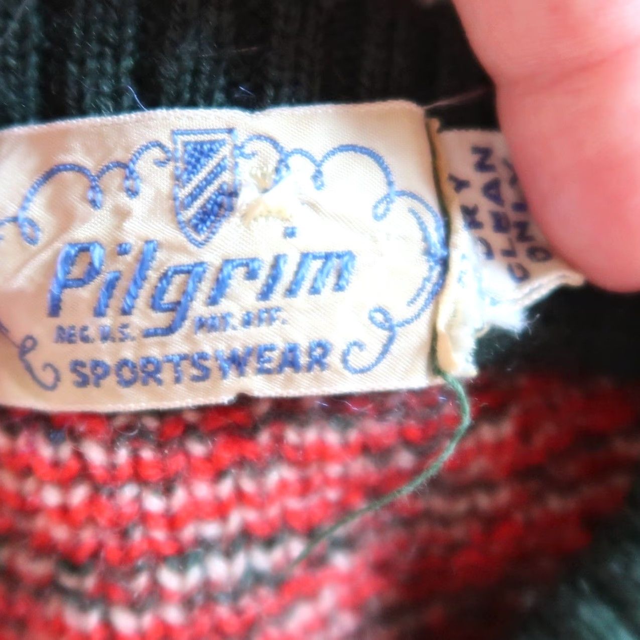 Vintage VINTAGE Pilgrim Sweater Fair Isle Nordic Wool Crew Neck Long Sleeve Women S Size S Green Red Pattern Winter Fall Size S / US 4 / IT 40 - 5 Thumbnail