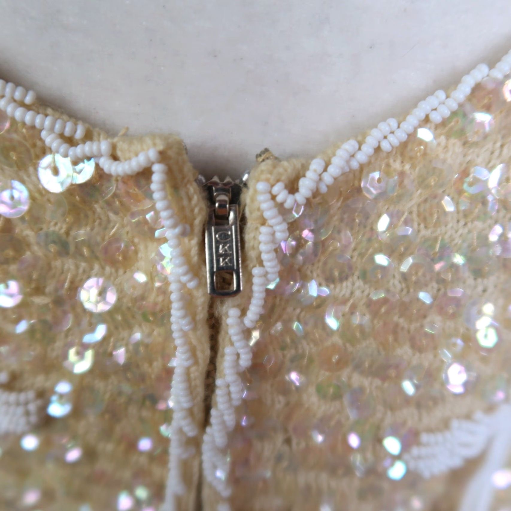 Vintage VINTAGE Regalia Imports Yellow Iridescent Sequin Beaded Fringe Tassel Top S Blouse Sleeveless Wool 60s Women Party/Cocktail Fringe Sequin 60s Womens S Size S / US 4 / IT 40 - 7 Thumbnail