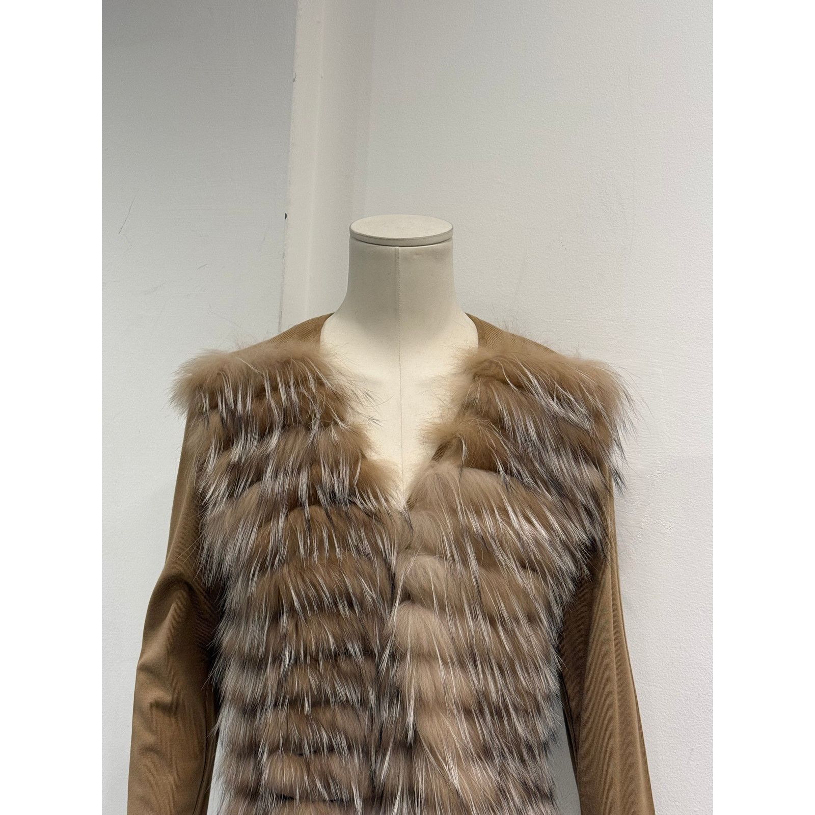 Gianfranco Ferre 2000s Gianfranco Ferré wool fox fur cardigan Size S / US 4 / IT 40 - 3 Thumbnail
