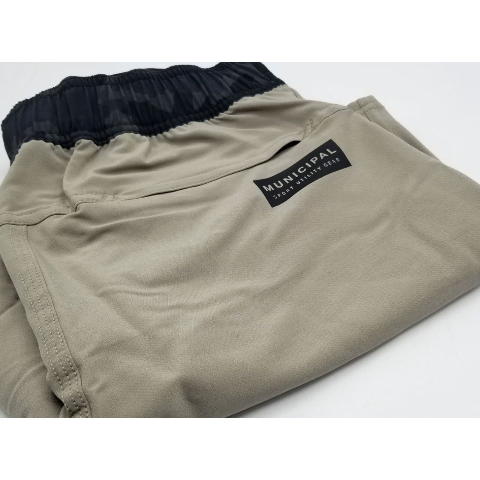 Vintage Municipal Men's Training Shorts Size S Tan Stretch Activewear Sports Size US 29 - 2 Thumbnail