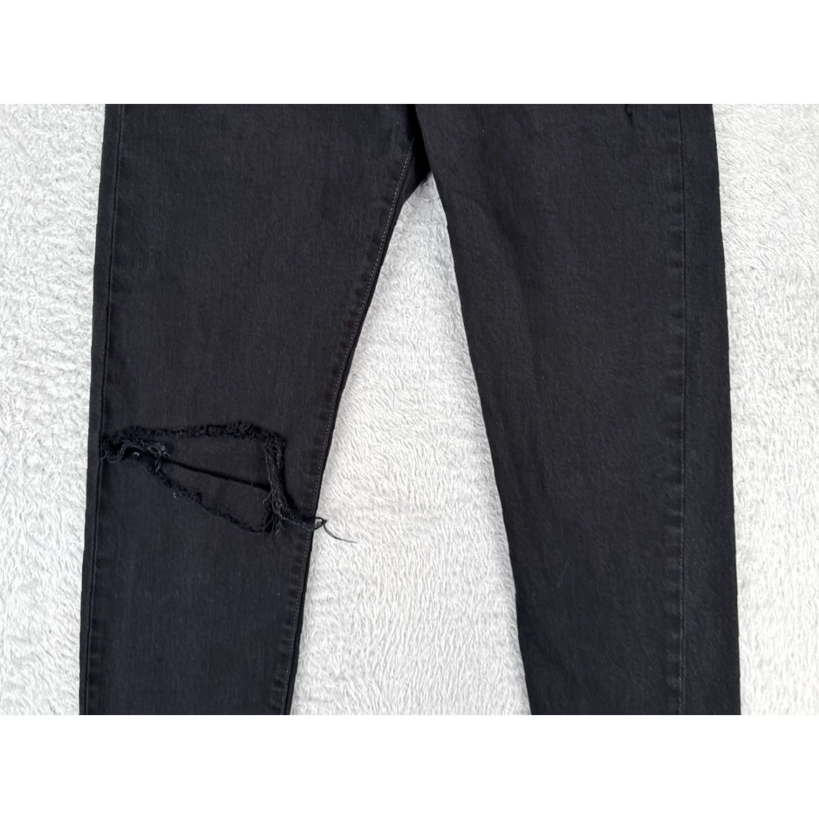 Levi's Levis Wedgie Fit Jeans Womens 28 Black Denim Cotton 5-Pocket Regular Rise Mid Distressed Stretch Skinny Vintage: No 27 Inseam 28x27 Denim Pants Size 28" / US 6 / IT 42 - 3 Thumbnail