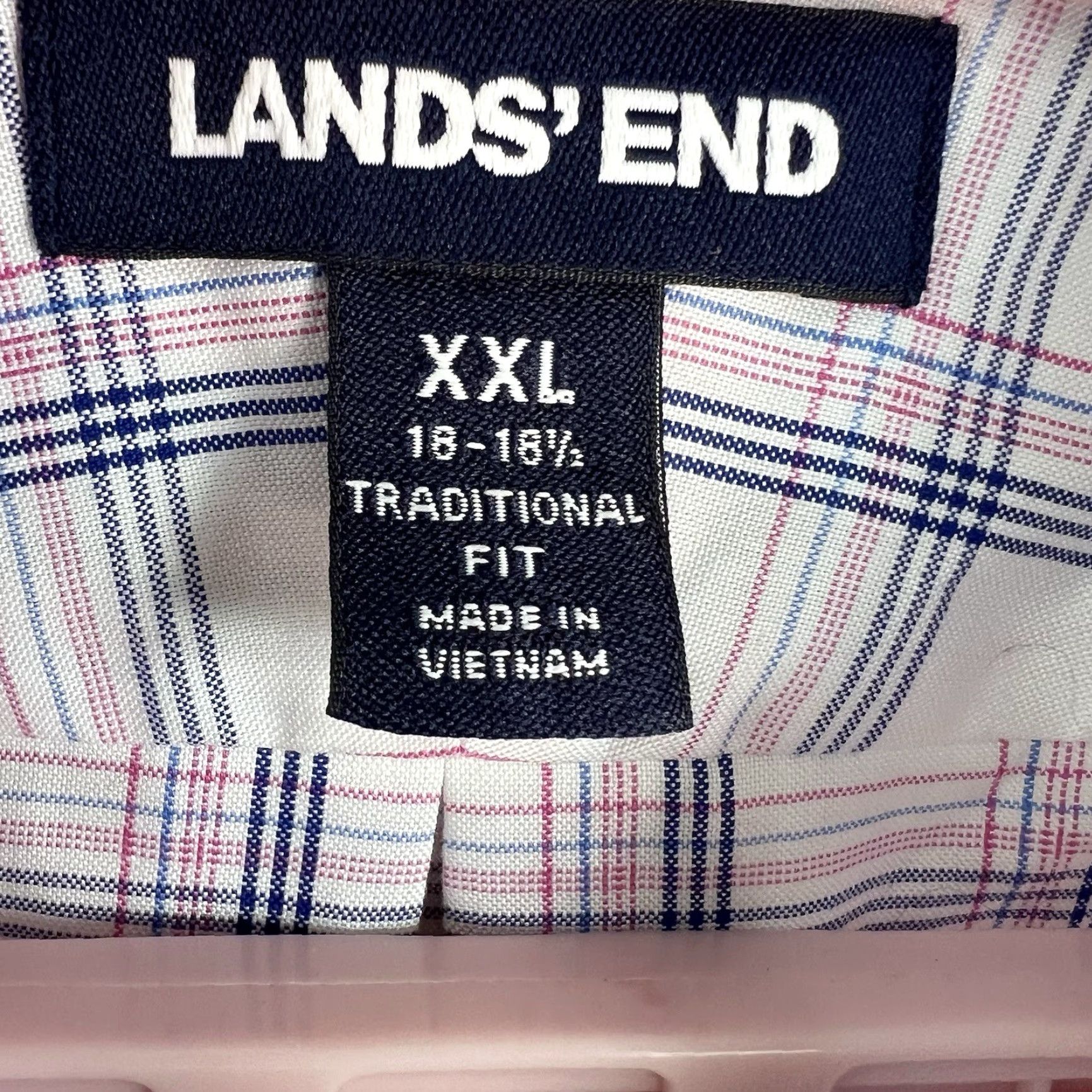 Lands' End Lands' End Button-Up Shirt Men XL Blue Red White Check Long Sleeve Casual Travel Workwear Regular Size US XL / EU 56 / 4 - 4 Thumbnail
