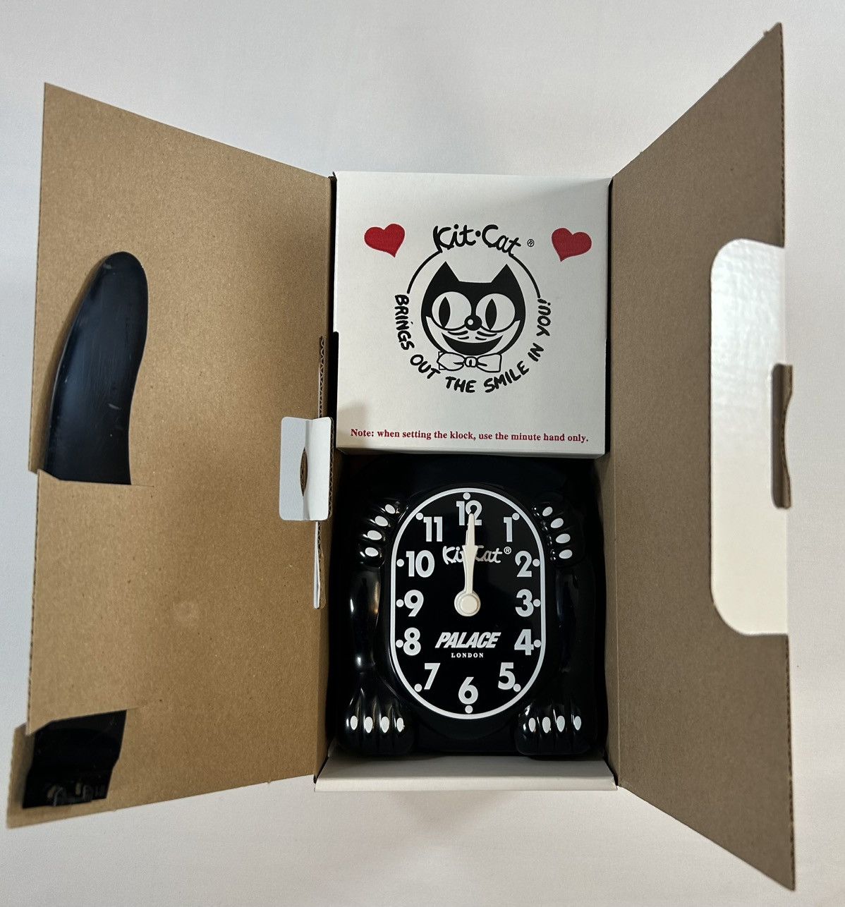 Palace Palace Kit-Cat Klock - Wall Clock Size ONE SIZE - 3 Thumbnail