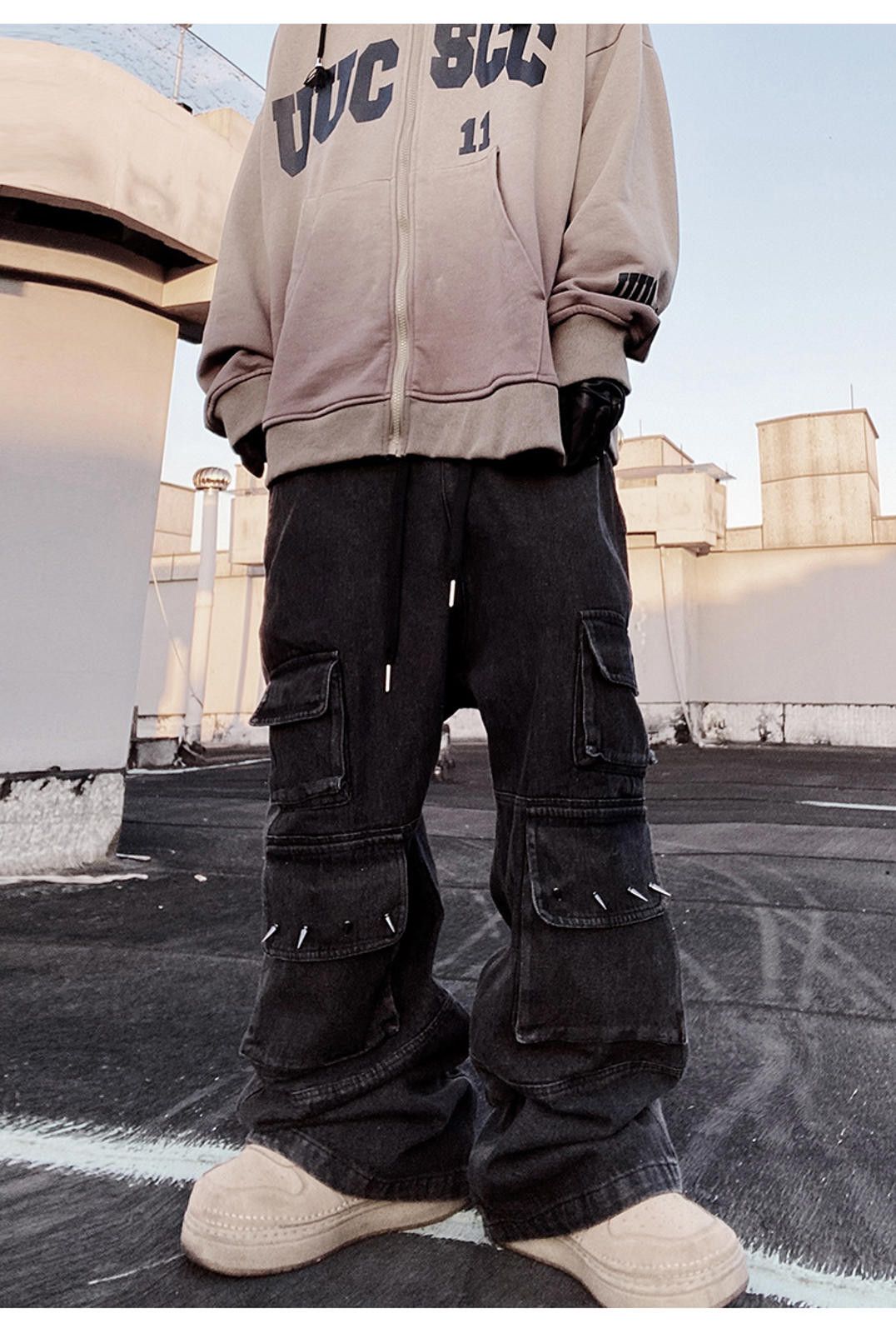 Jean × Vintage Spikder Rivet Multi Pocket Cargo Wide Leg Jeans Size US 33 - 1 Thumbnail