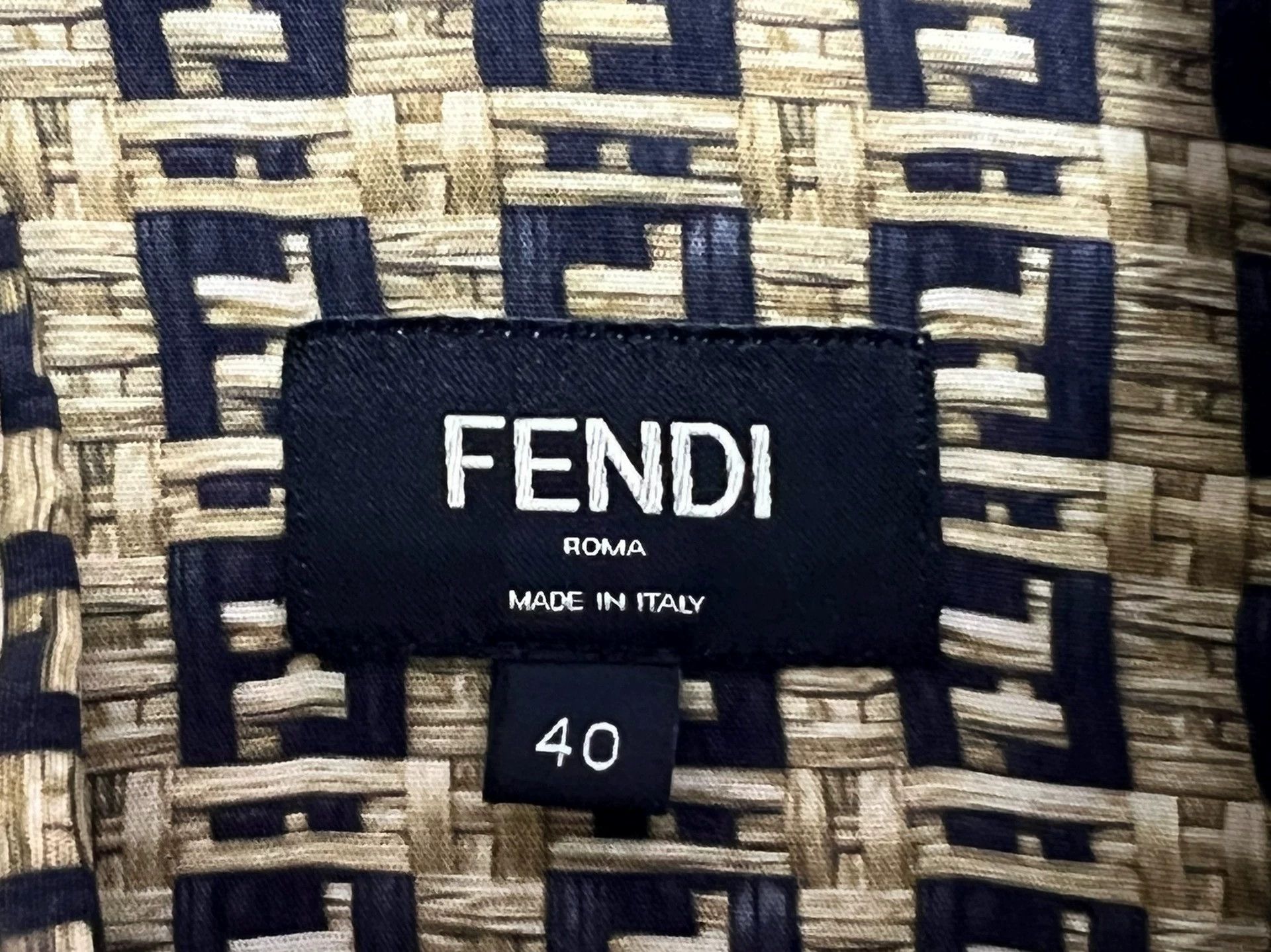 Fendi Fendi Monogram Silk Oversized Shirt Men's 40 Ochre Size US M / EU 48-50 / 2 - 3 Thumbnail