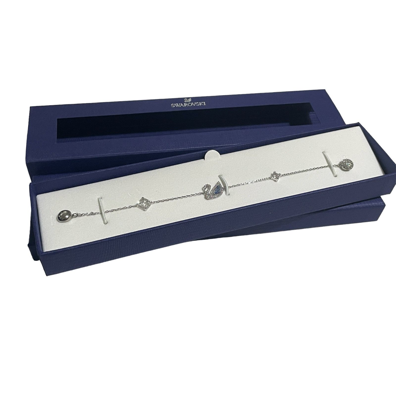 Swarovski Swarovski Ladies Remix Crystal Swan Magnetic Bracelet M Size ONE SIZE - 3 Thumbnail