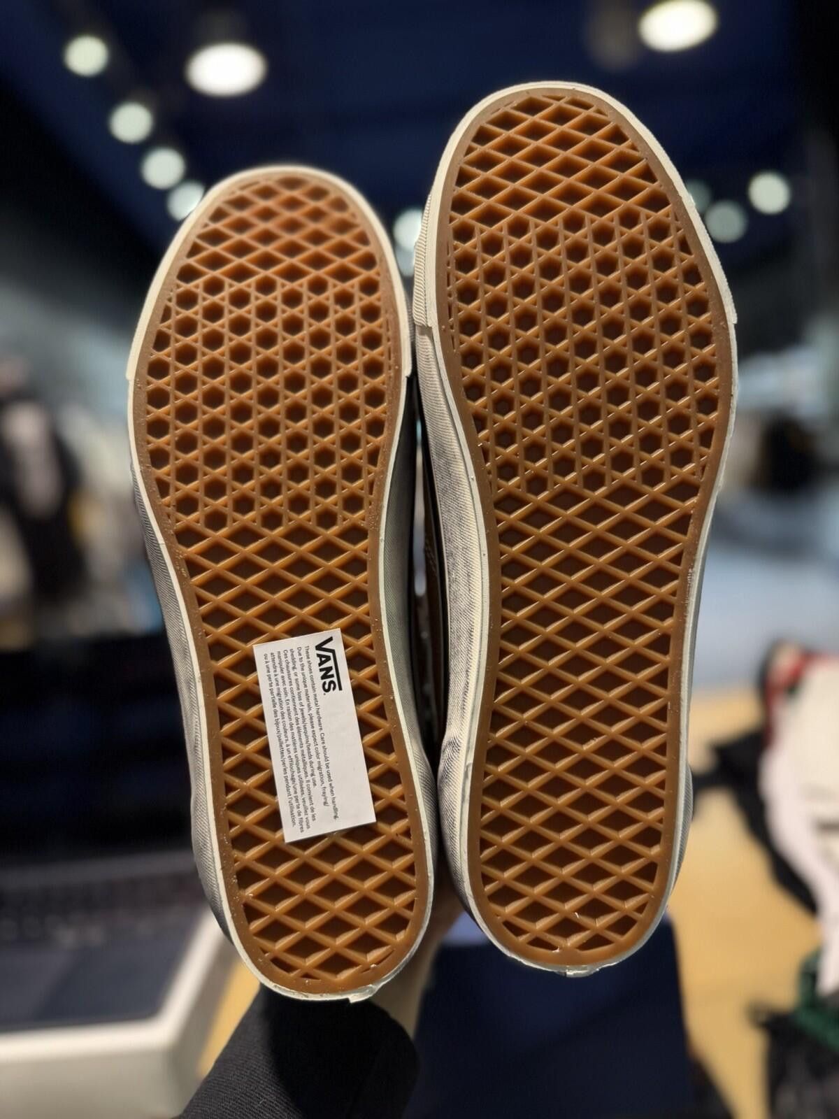 Vans Size 11.5M - Vans LX Old Skool 36 Pearlized Vintage Cocoa Size US 11.5 / EU 44-45 - 10 Thumbnail