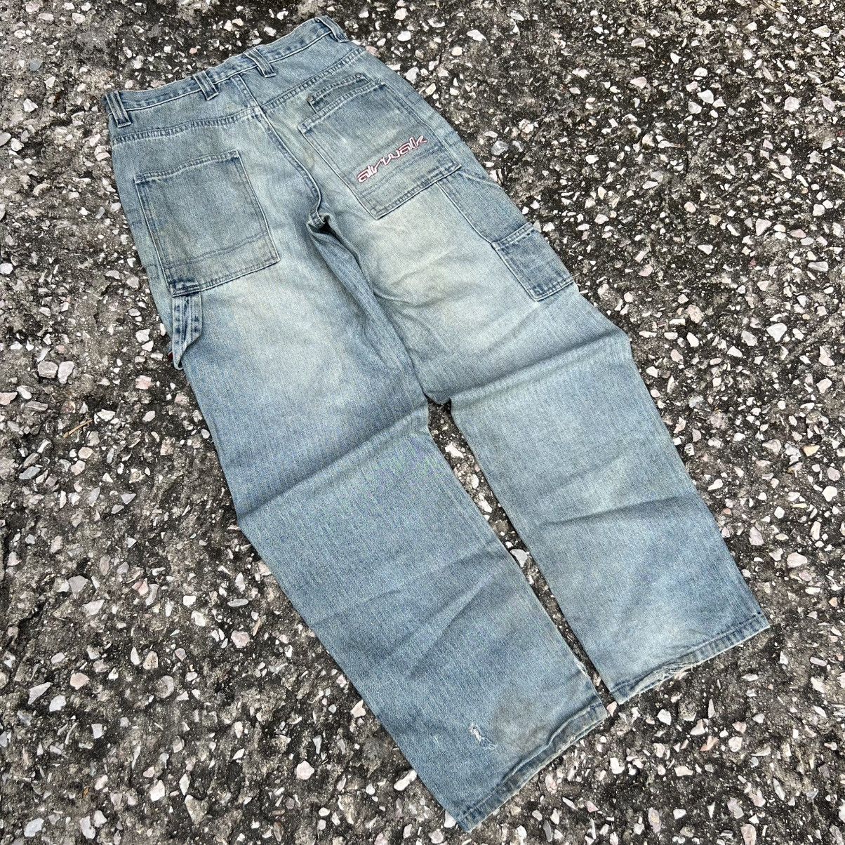 Airwalk “y2k style” AIR WALK DISTRESS CARPENTER JEANS Size US 29 - 15 Thumbnail