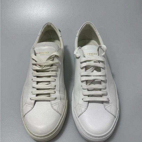 Givenchy Givenchy Urban Street Sneakers Leather White Men’s EU 41/US Size US 8 / EU 41 - 2 Thumbnail