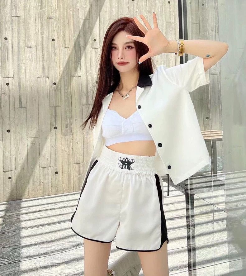 Dior Dior SizeS White logo leather brand elastic waist casual sh Size US 30 / EU 46 - 9 Thumbnail