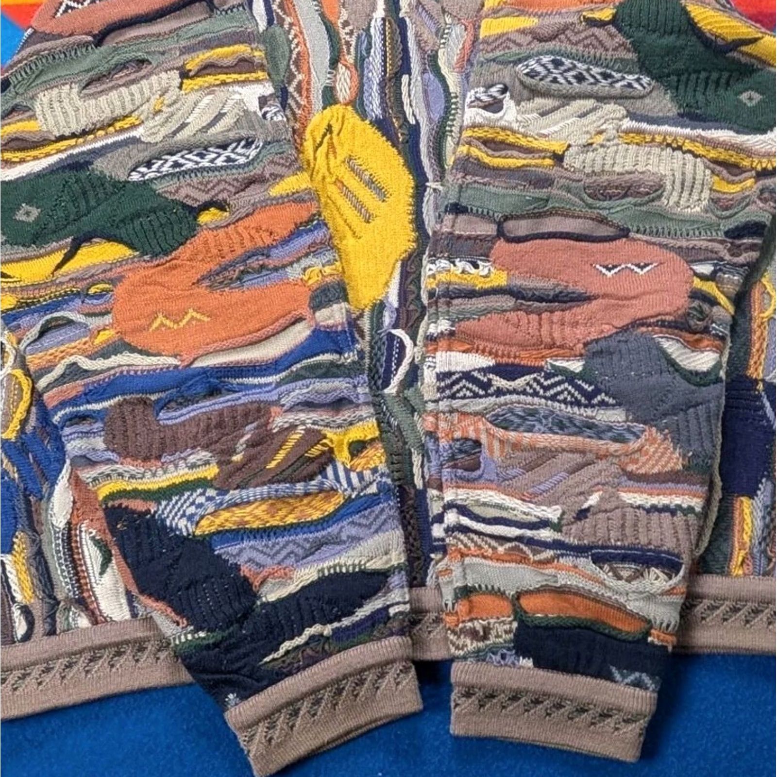 Coogi VINTAGE Coogi Australia Sweater 3D Knit Cosby Rap Hip Hop Smiley Bright Large Mens 90s Size US L / EU 52-54 / 3 - 3 Thumbnail