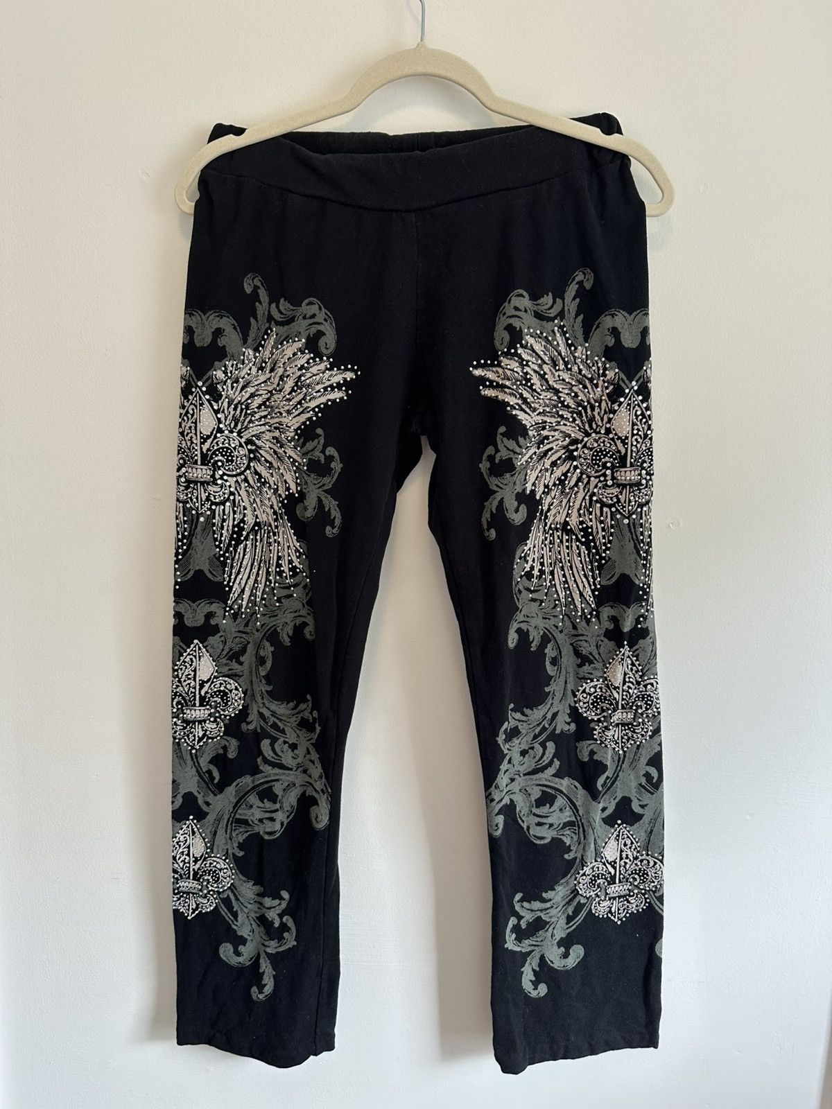 Other Y2K Rhinestone Graphic Wing Pants – Black Fleur-de-Lis Print Size 28" / US 6 / IT 42 - 1 Thumbnail
