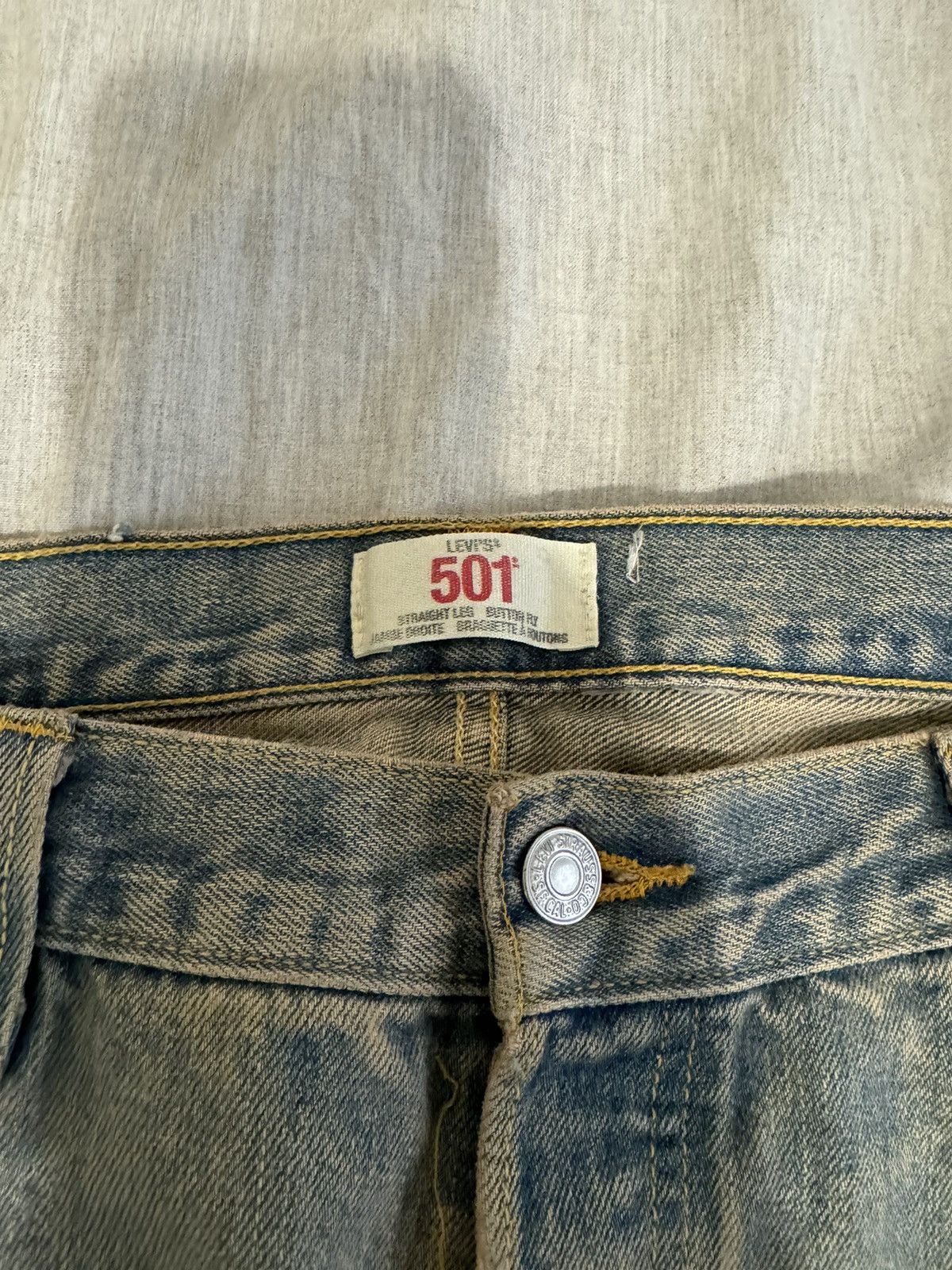 Levi's SANDWASH TRI-TONE FLARE DENIM Size US 36 / EU 52 - 2 Thumbnail