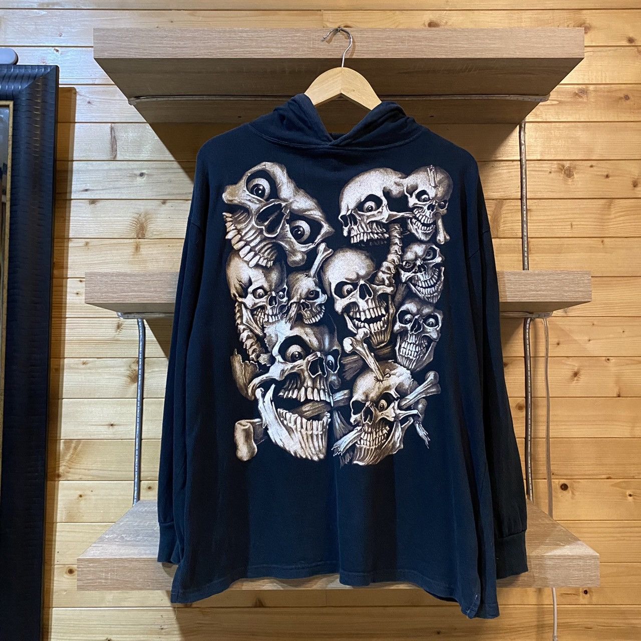 vintage skulls hoodie